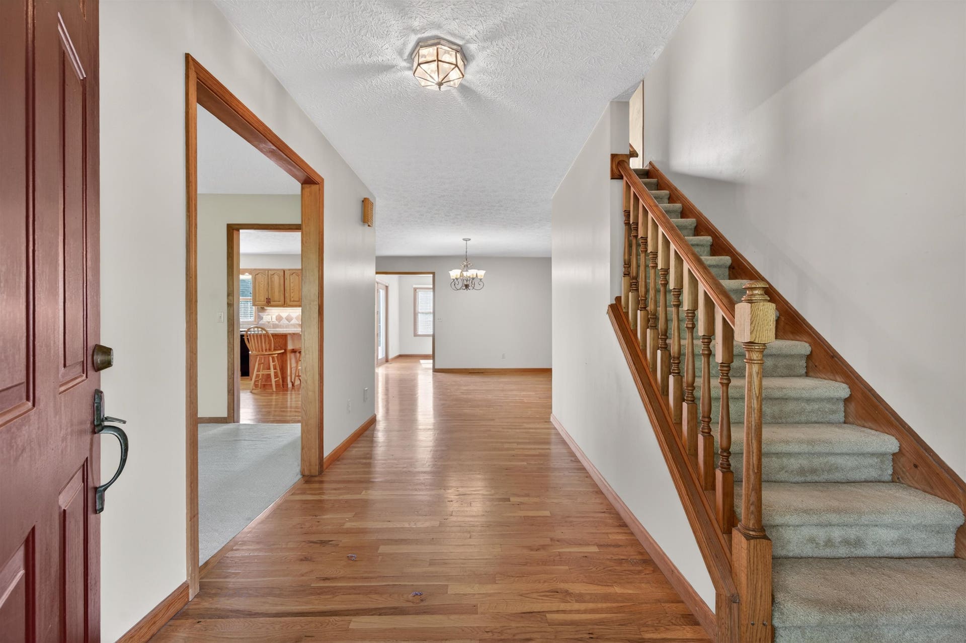 1210 VALLEY VIEW Drive, Pearisburg, VA 24134