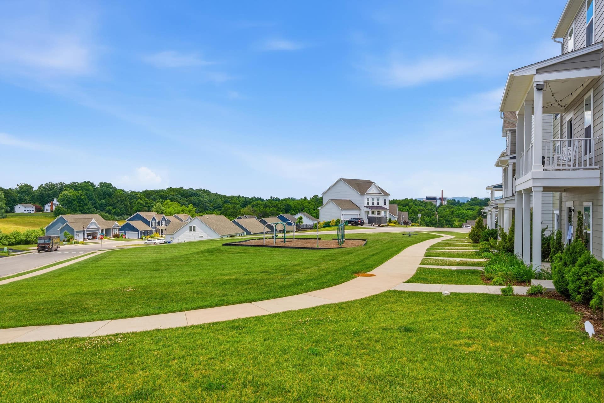 340 Hamilton Avenue, Christiansburg, VA 24073