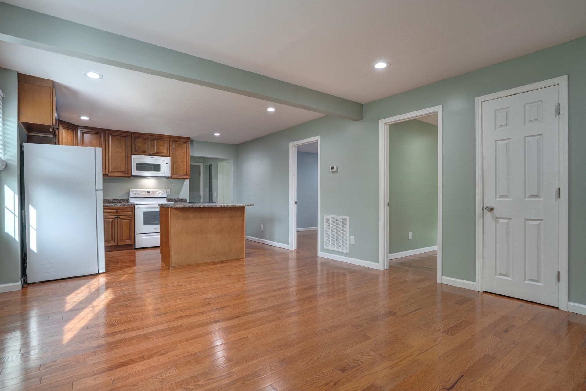 1215 MOOSE Drive, Christiansburg, VA 24073
