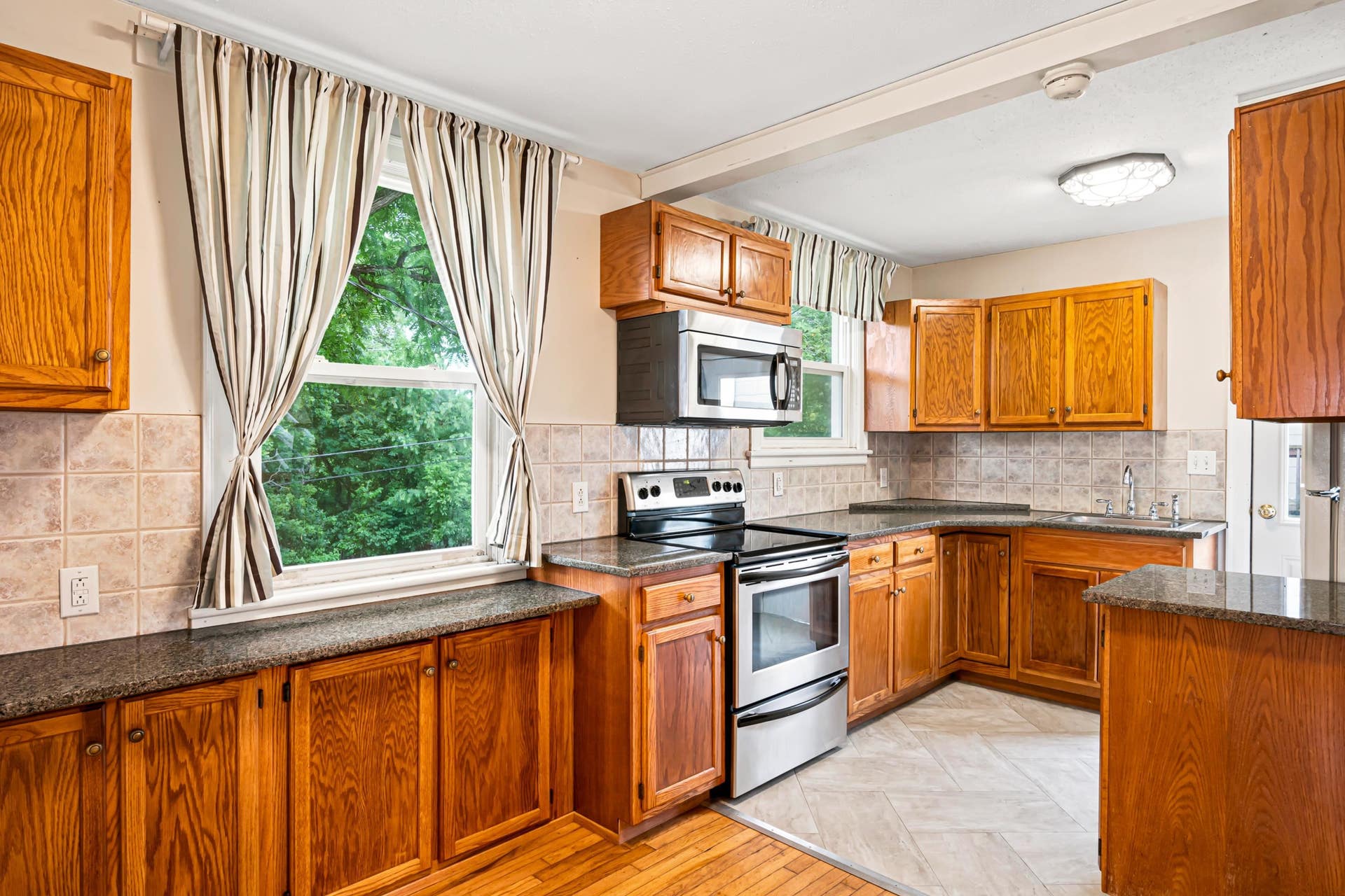 108 Monroe Street, Radford, VA 24141