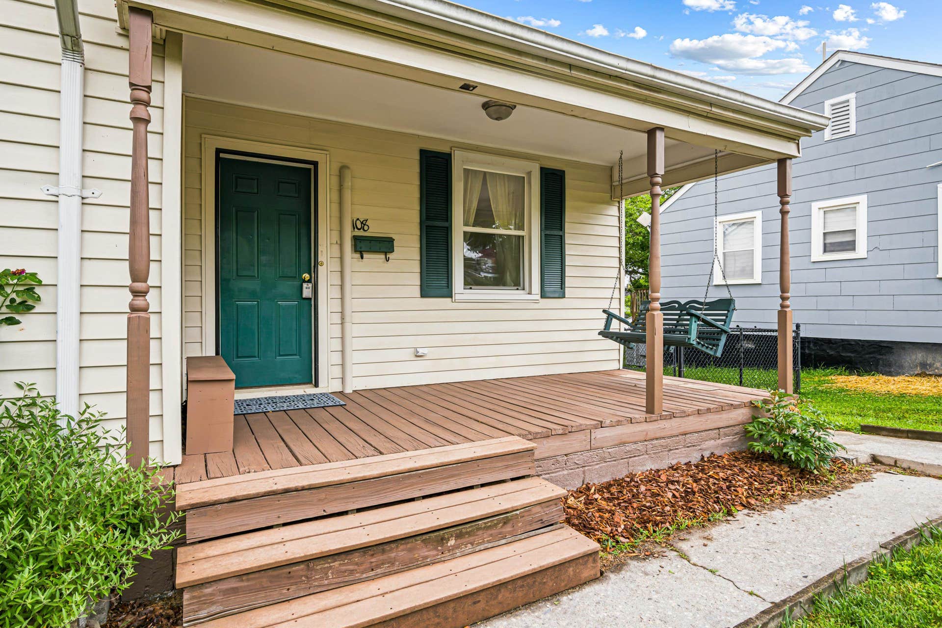 108 Monroe Street, Radford, VA 24141