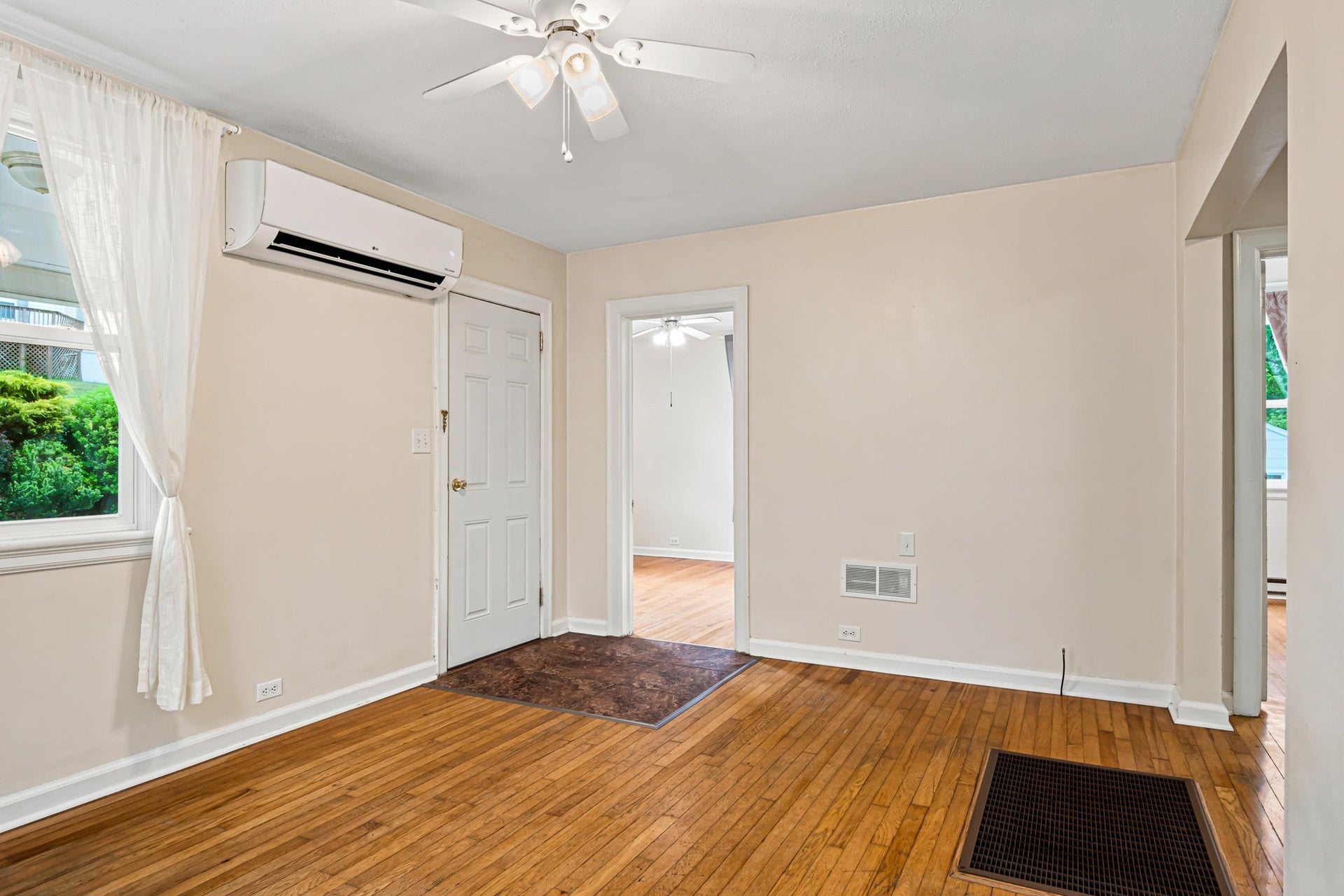 108 Monroe Street, Radford, VA 24141