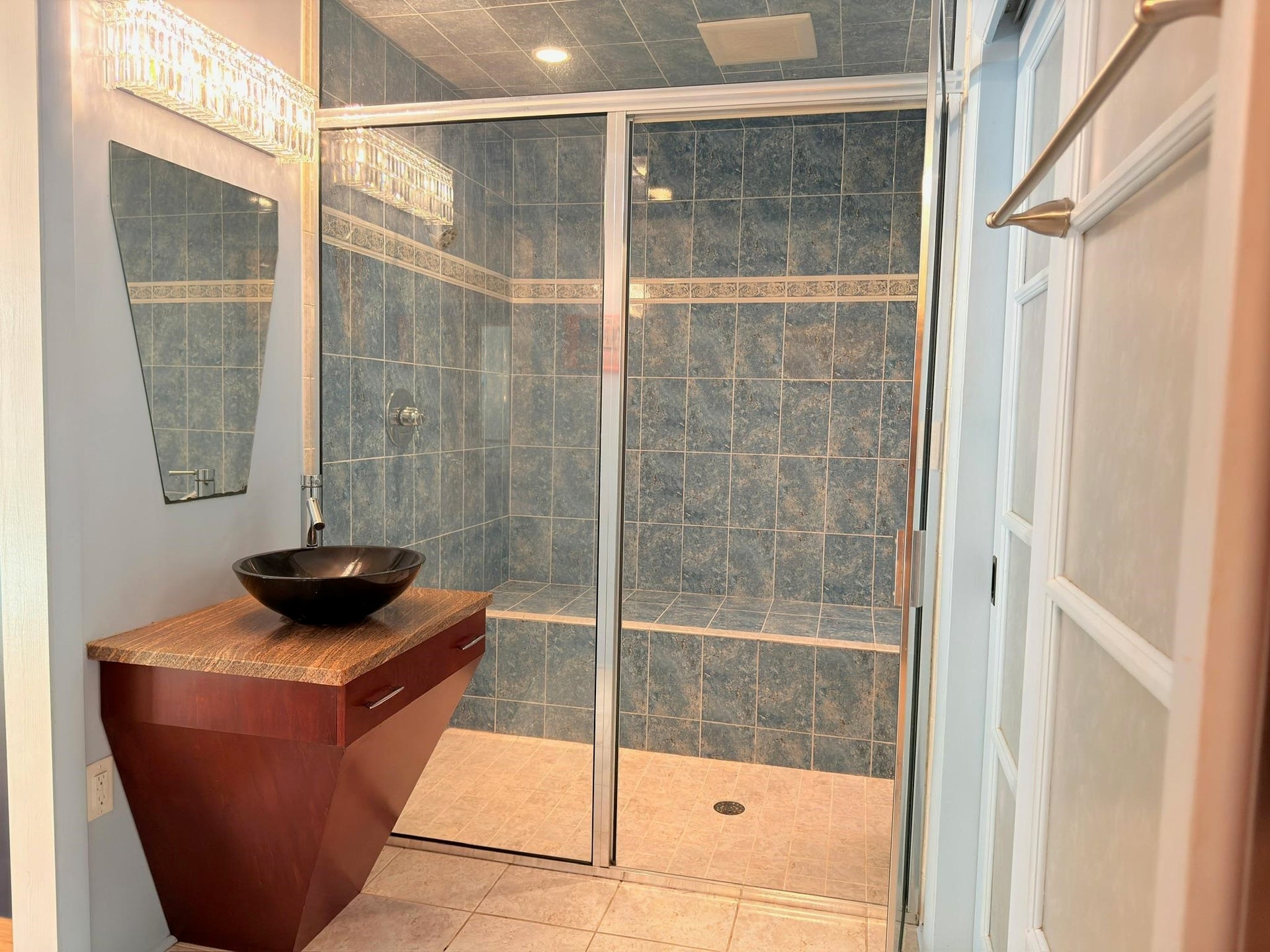 200 Murphy Street, Blacksburg, VA 24060