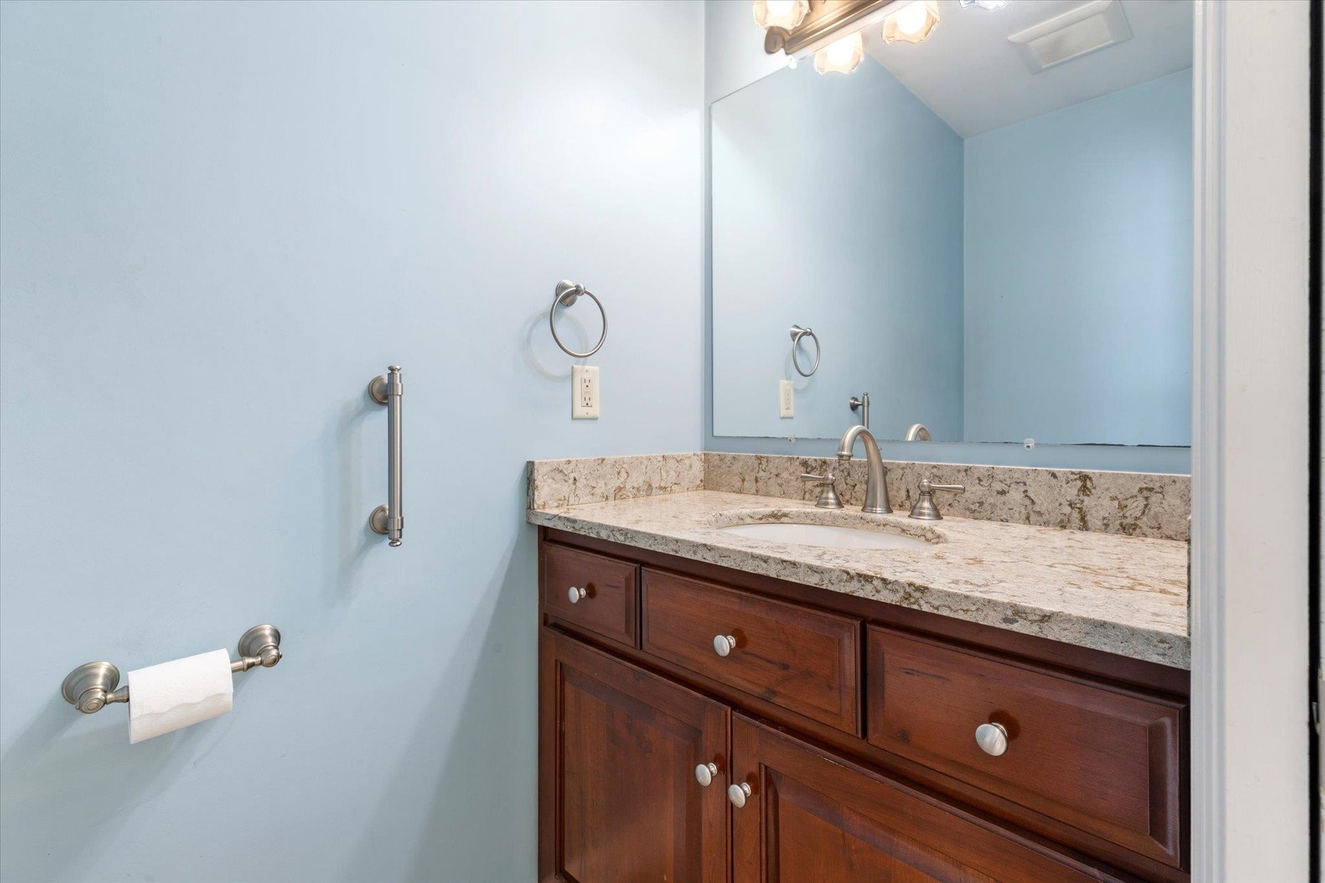 910 Preston Avenue, Blacksburg, VA 24060