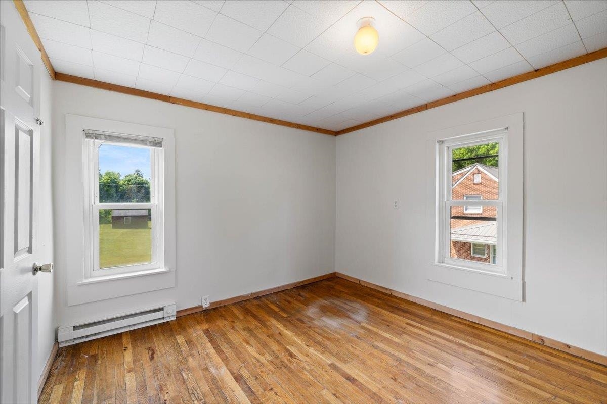 806 Church Avenue, Pearisburg, VA 24134