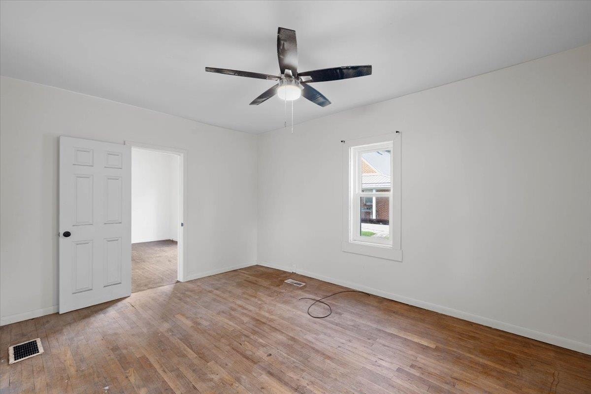 806 Church Avenue, Pearisburg, VA 24134