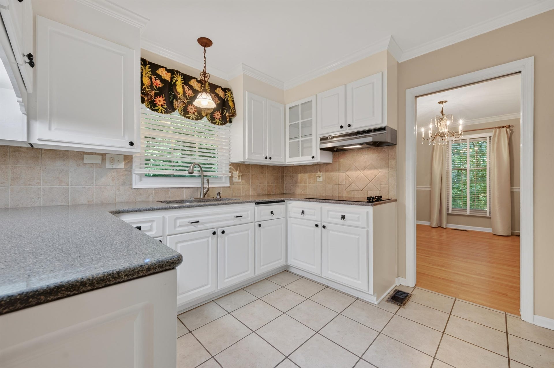 403 RIDGECREST Lane, Radford, VA 24141