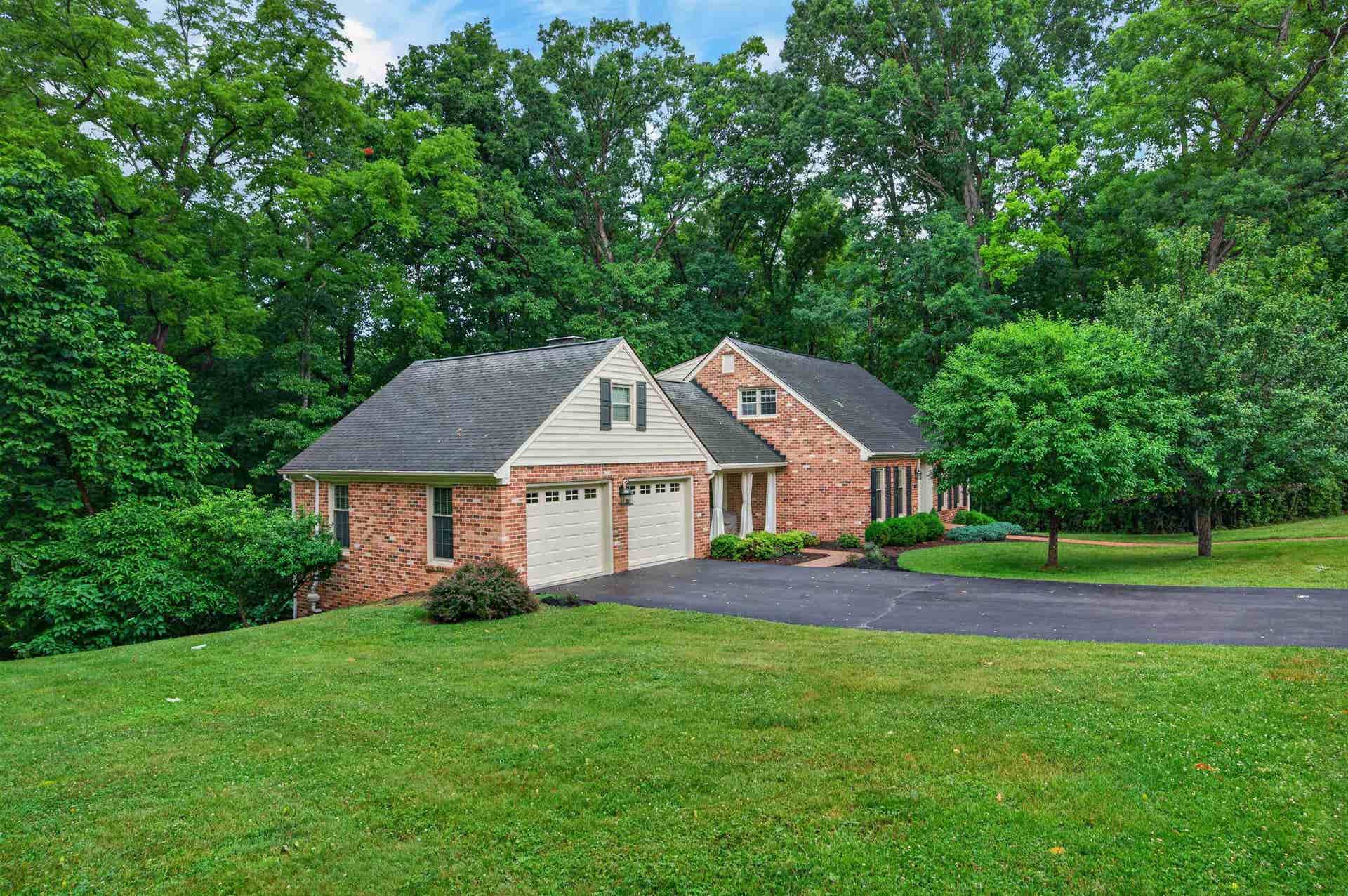 403 RIDGECREST Lane, Radford, VA 24141