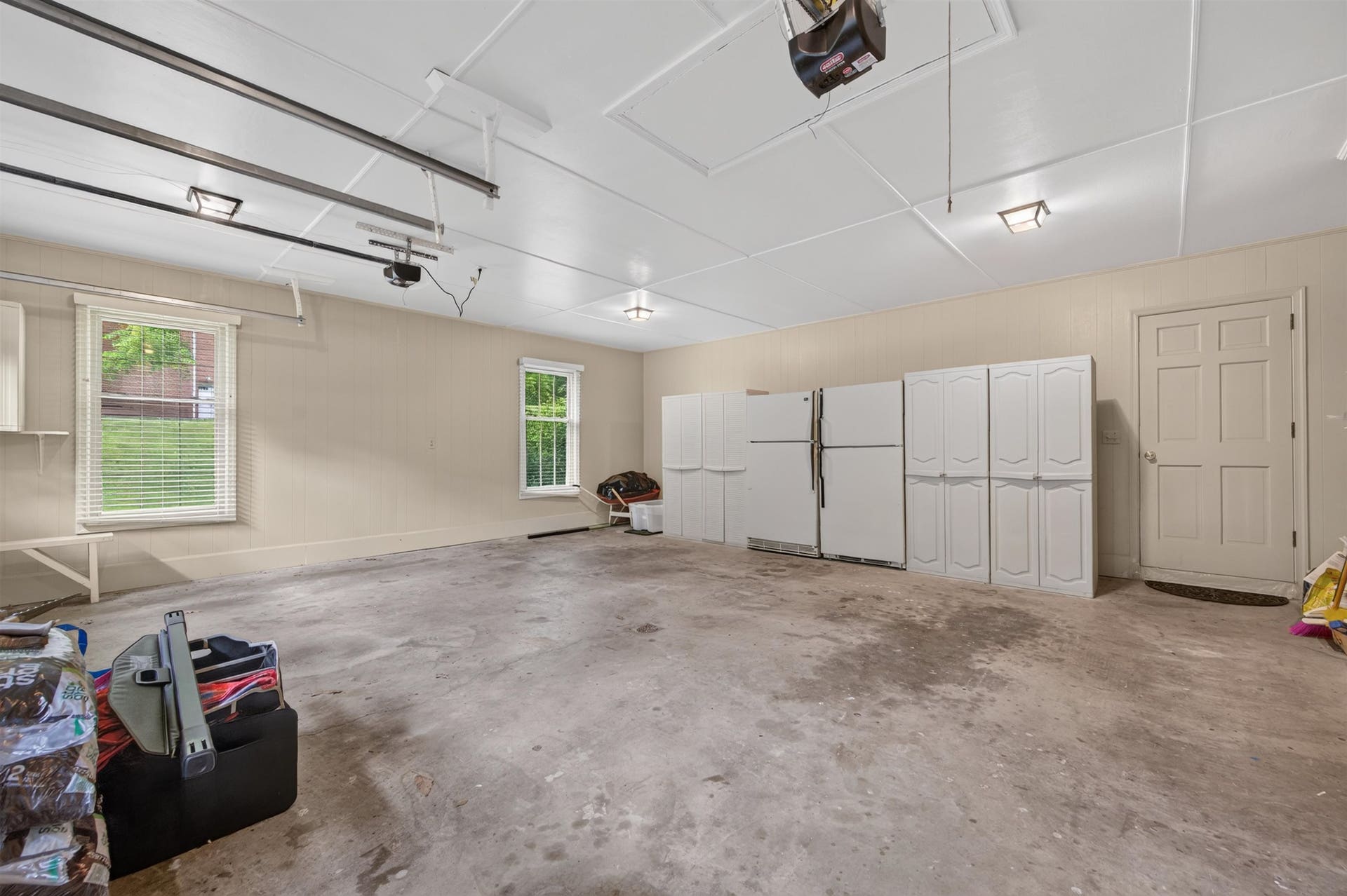 403 RIDGECREST Lane, Radford, VA 24141