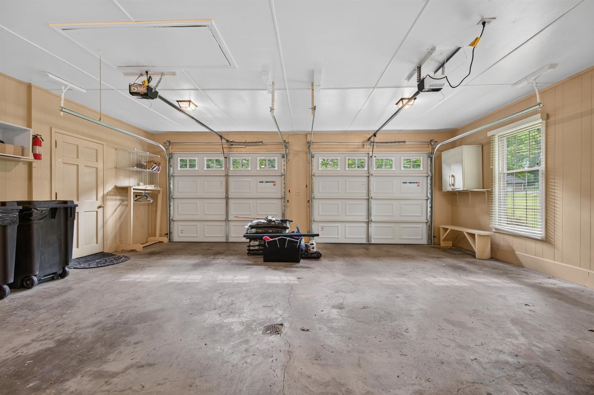 403 RIDGECREST Lane, Radford, VA 24141