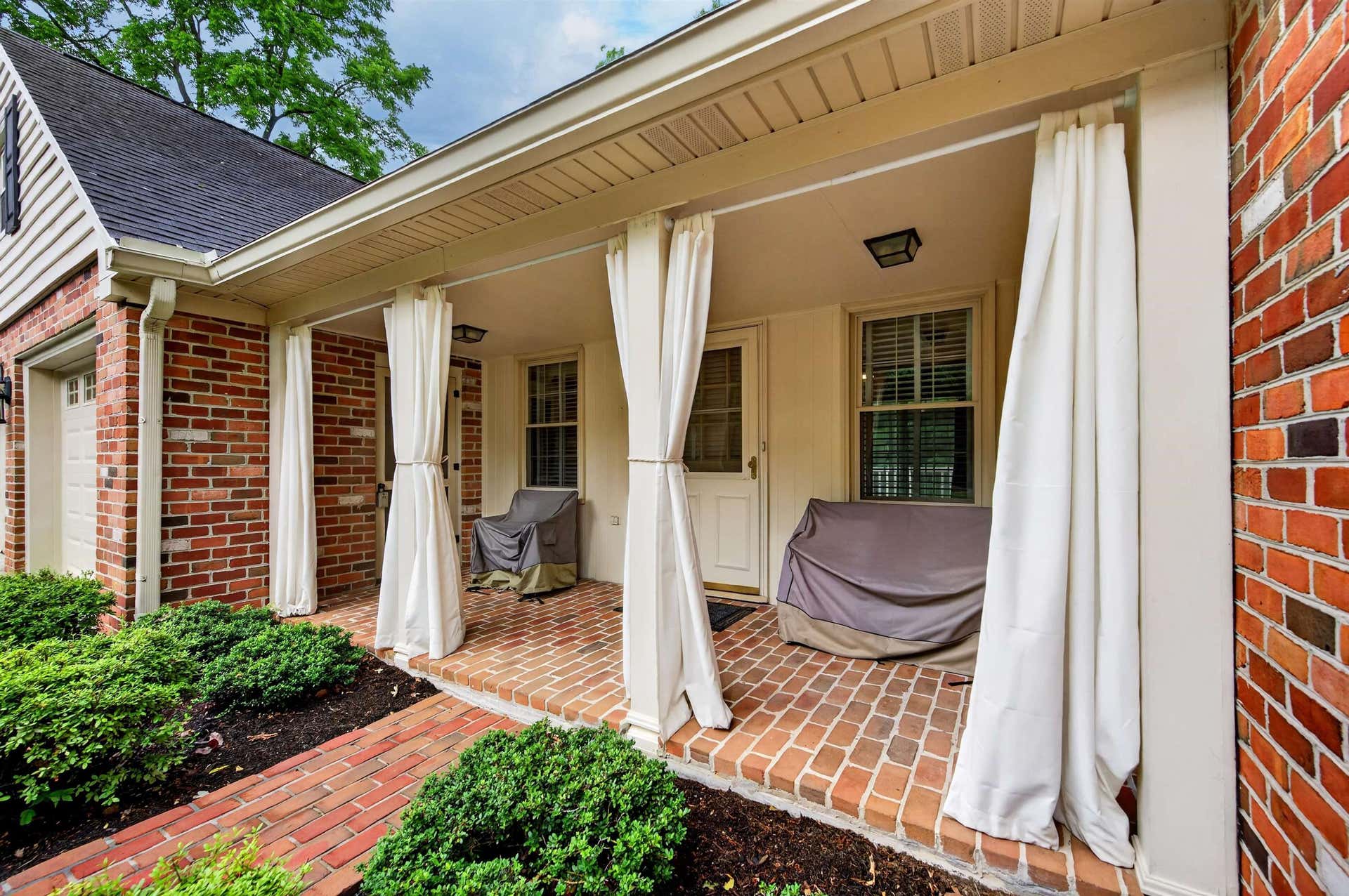 403 RIDGECREST Lane, Radford, VA 24141