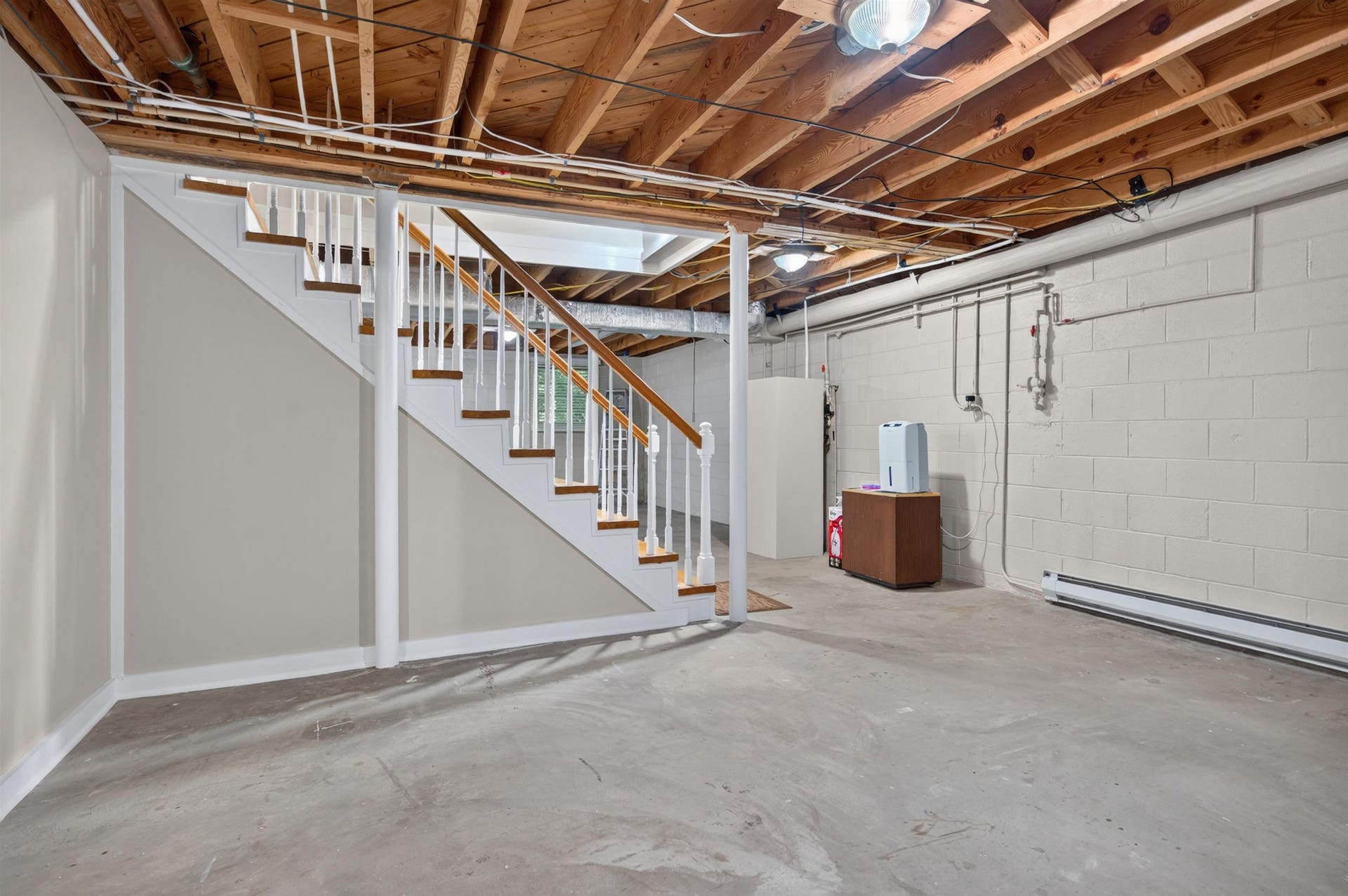 403 RIDGECREST Lane, Radford, VA 24141