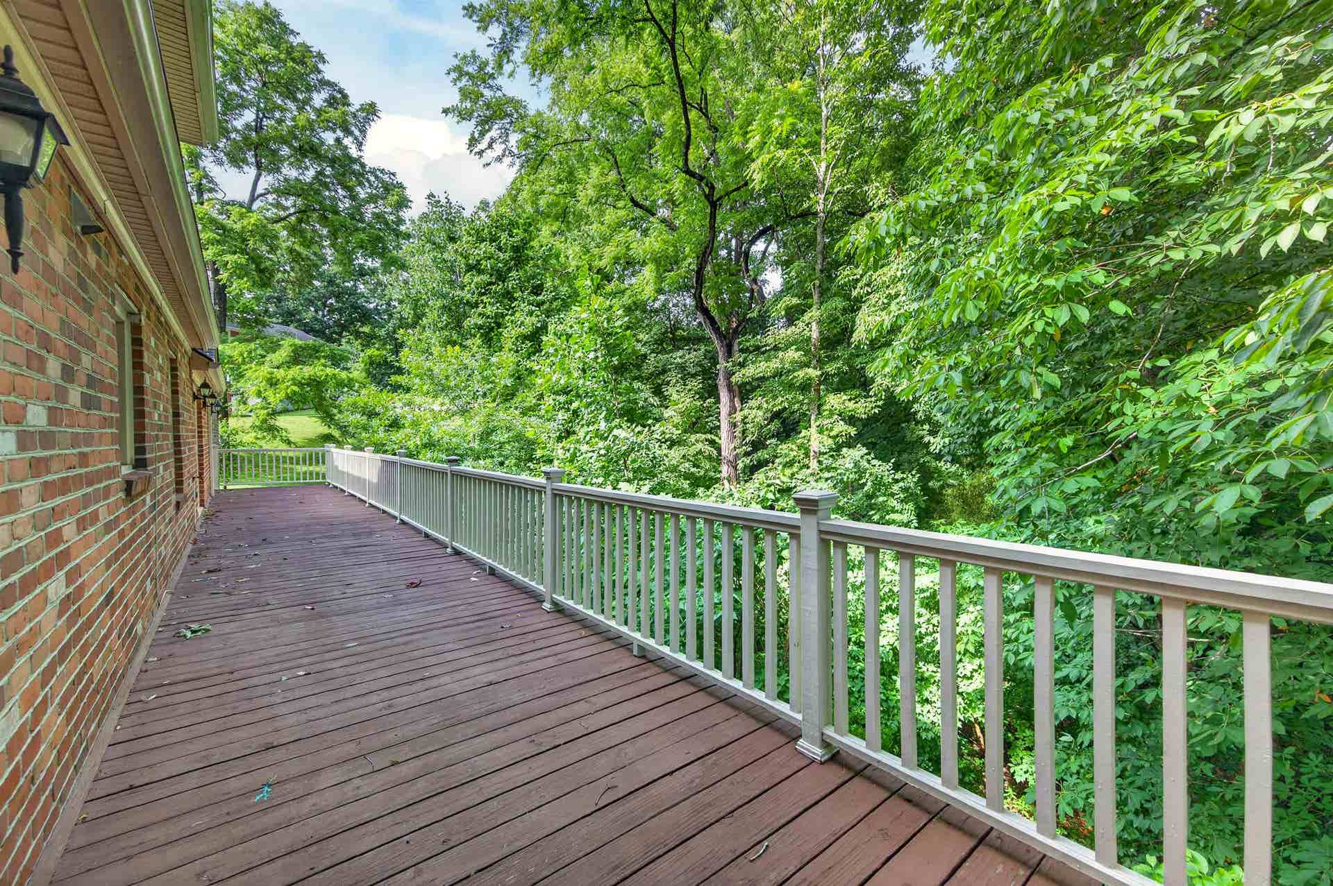 403 RIDGECREST Lane, Radford, VA 24141