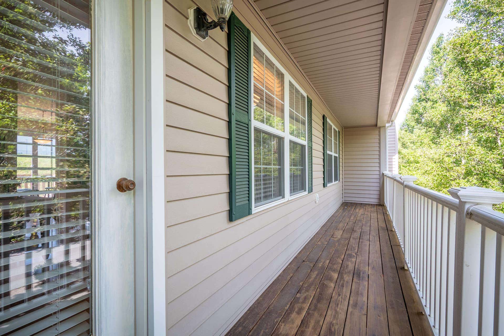 320 Tall Oak Boulevard, Christiansburg, VA 24073