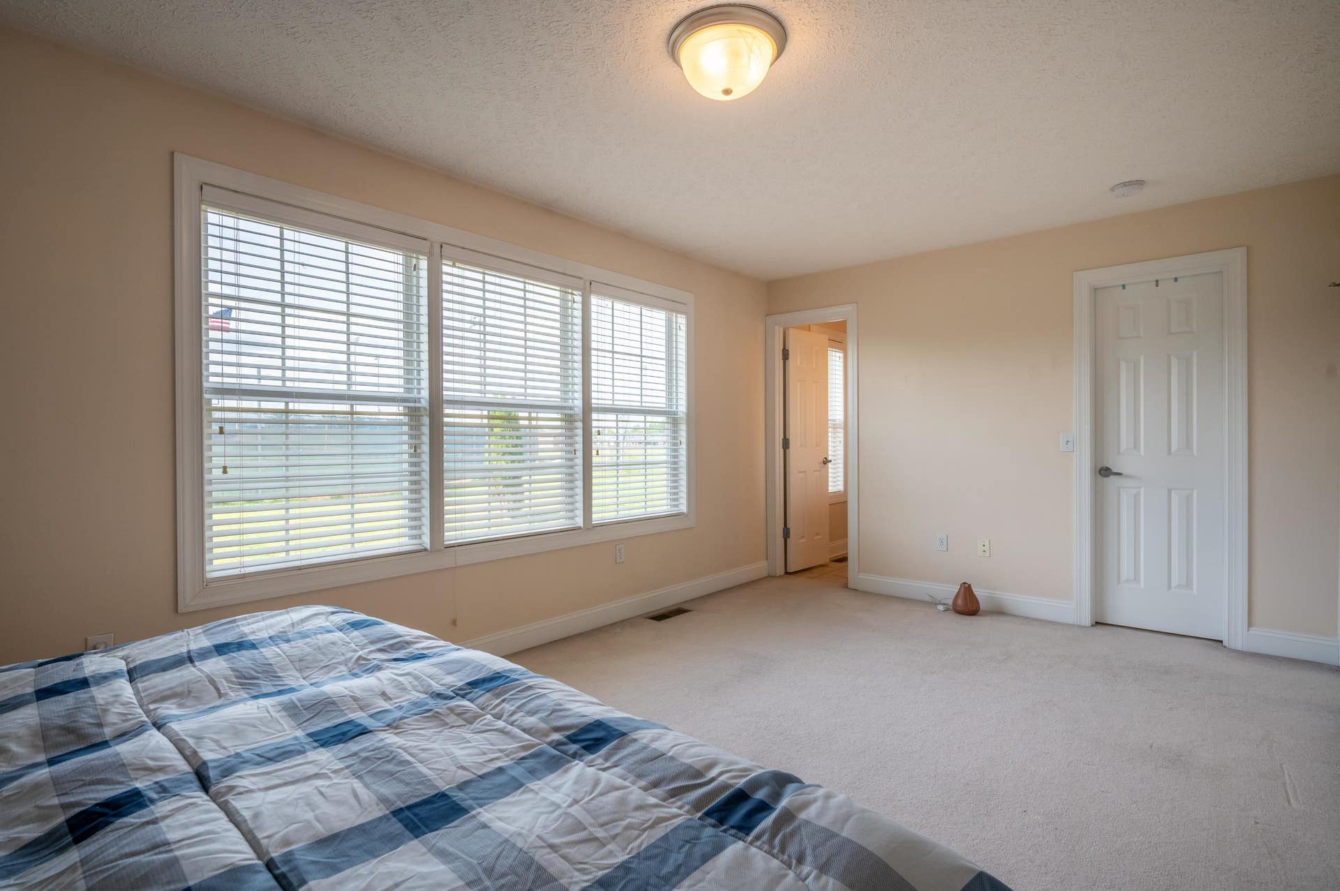 320 Tall Oak Boulevard, Christiansburg, VA 24073