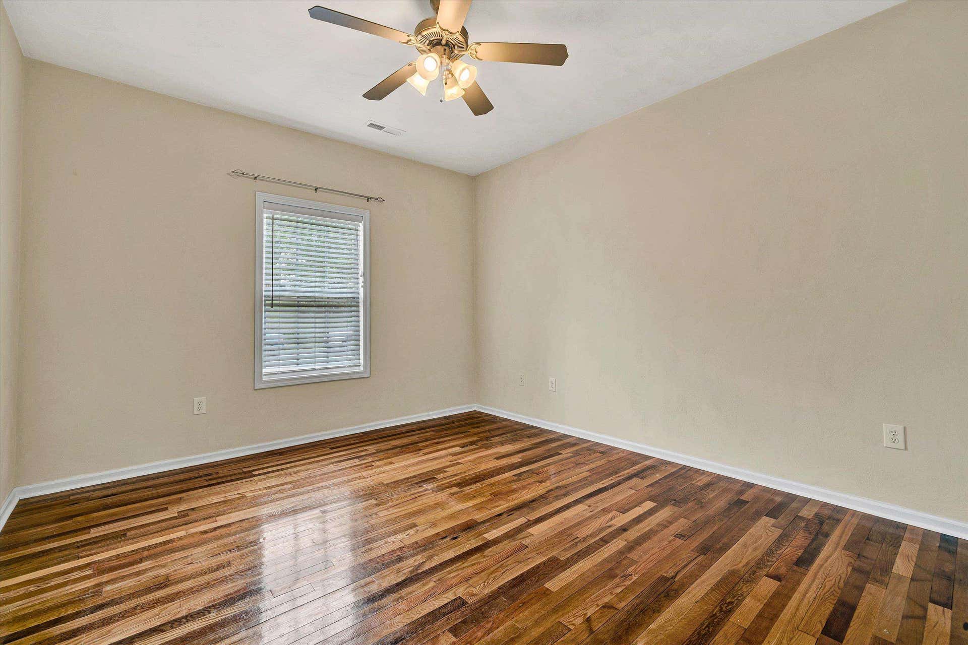 135 Wistaria Drive, Christiansburg, VA 24073