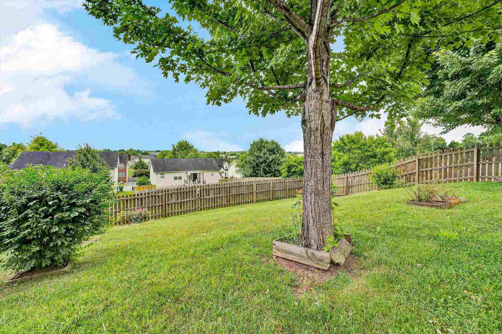 135 Wistaria Drive, Christiansburg, VA 24073