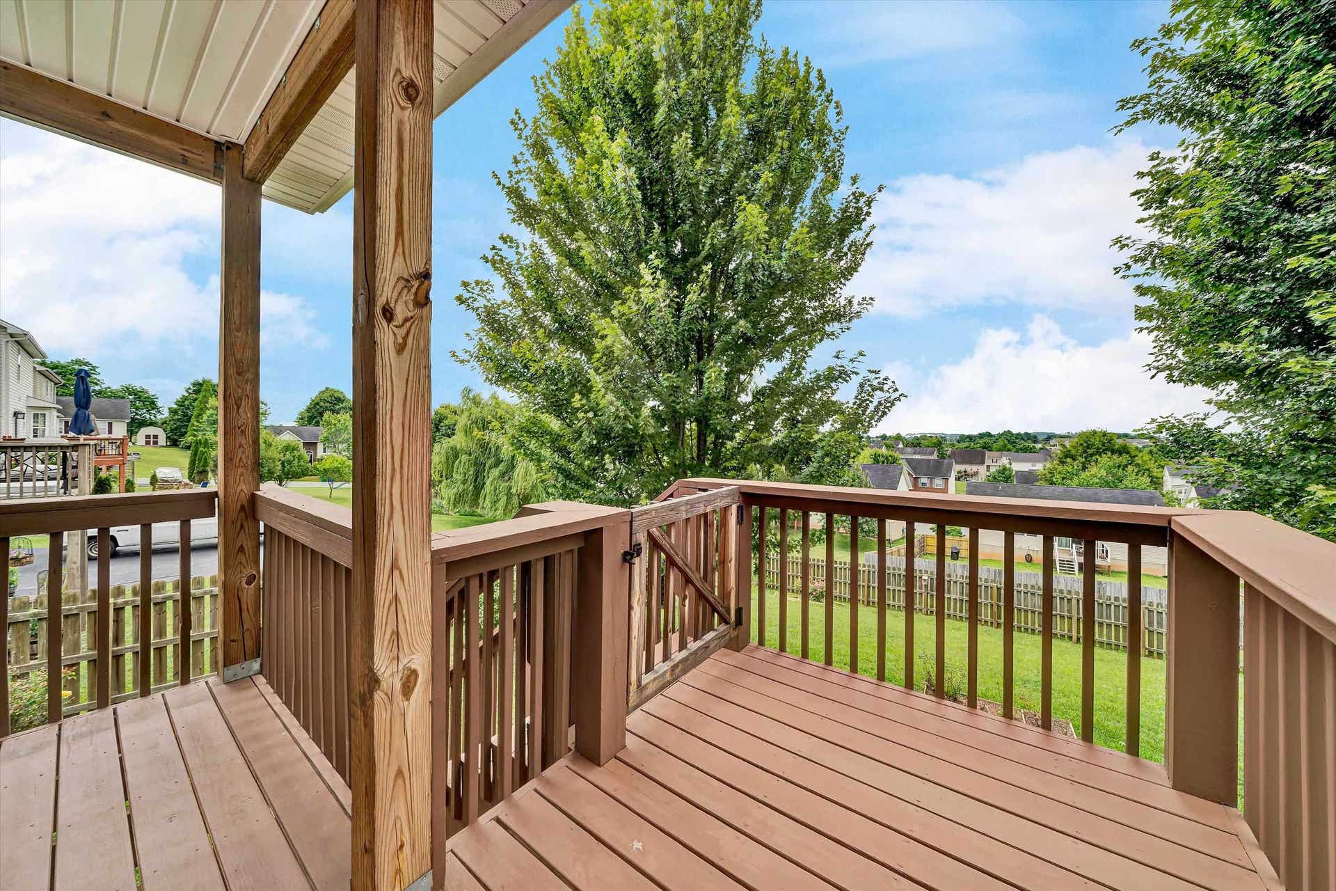 135 Wistaria Drive, Christiansburg, VA 24073