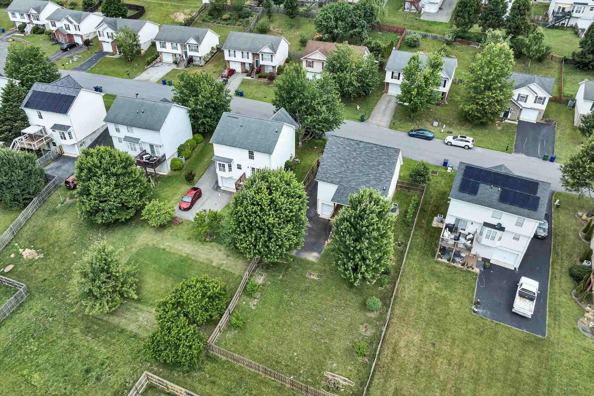 135 Wistaria Drive, Christiansburg, VA 24073