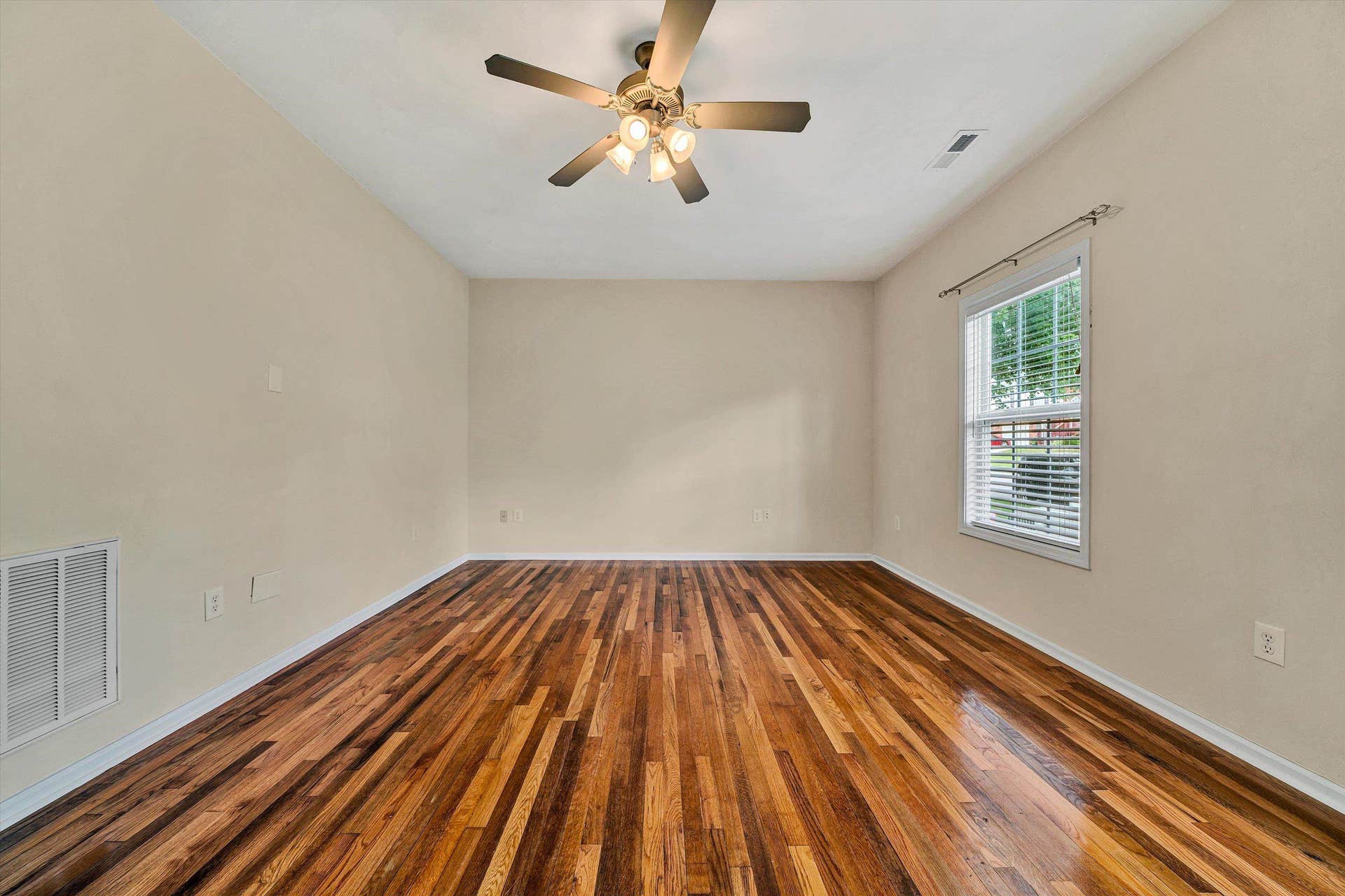 135 Wistaria Drive, Christiansburg, VA 24073