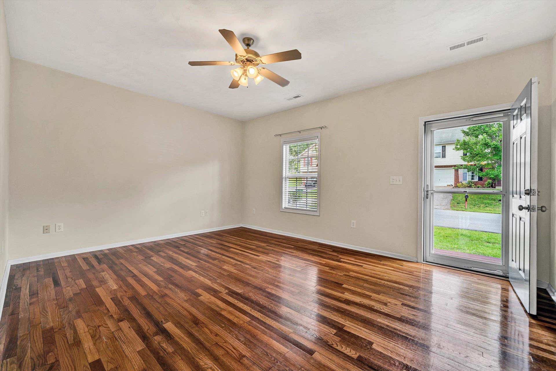 135 Wistaria Drive, Christiansburg, VA 24073