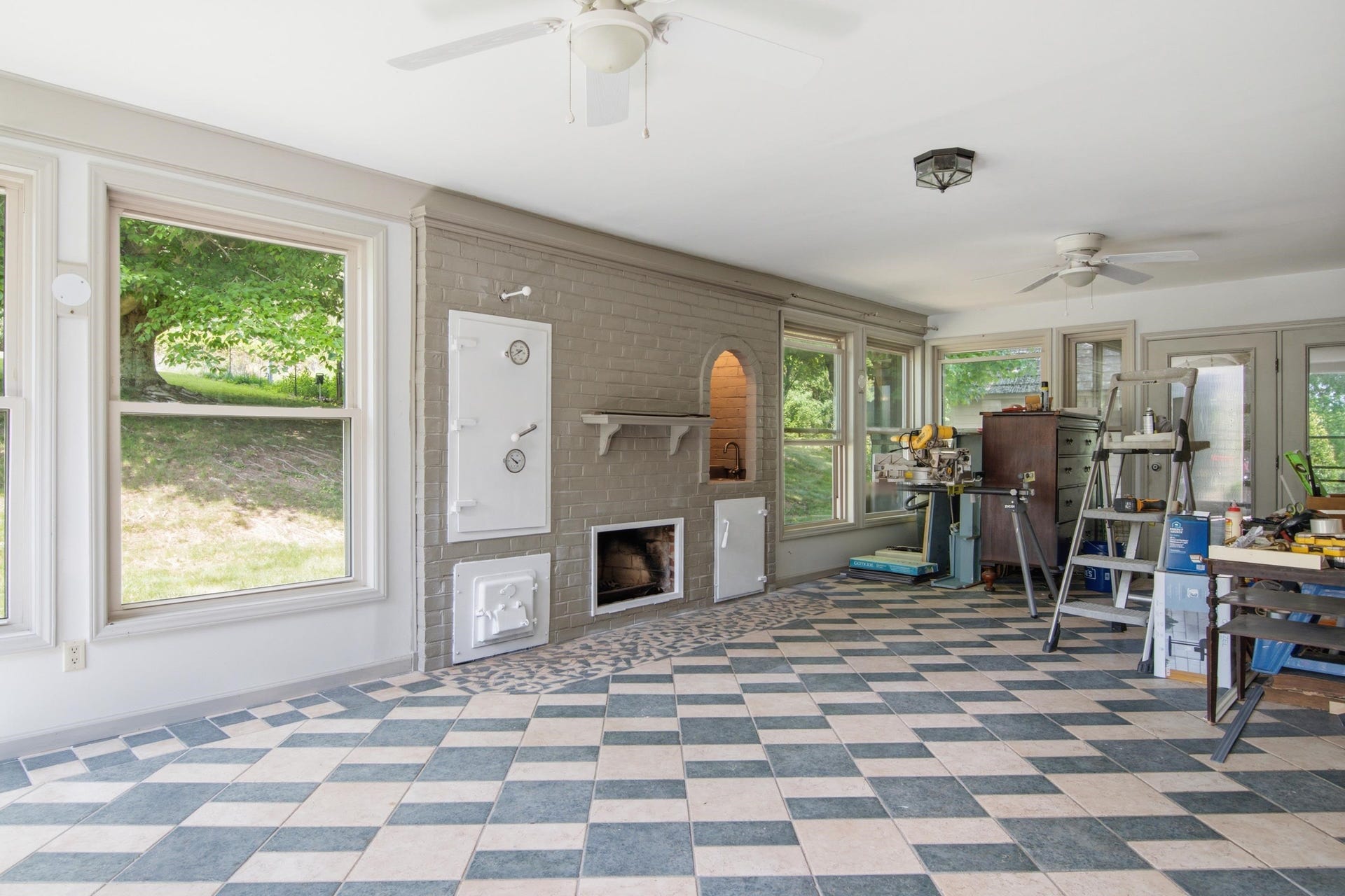4299 Piney Woods Road, Christiansburg, VA 24073