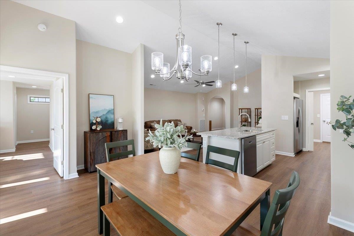 135 Naomi Lane, Radford, VA 24141