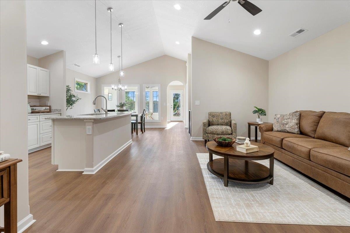 135 Naomi Lane, Radford, VA 24141