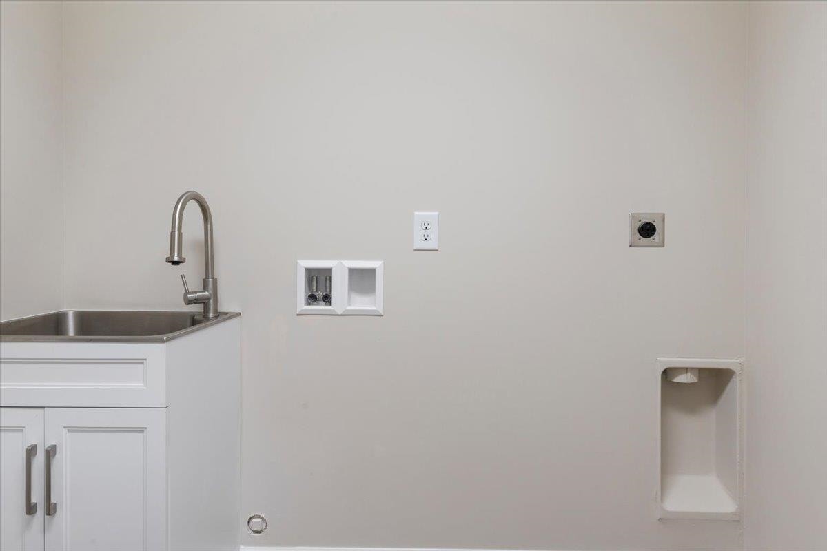 135 Naomi Lane, Radford, VA 24141