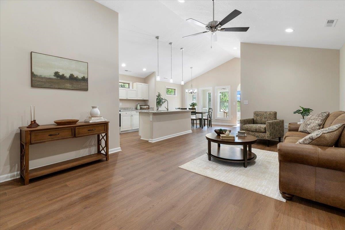 135 Naomi Lane, Radford, VA 24141