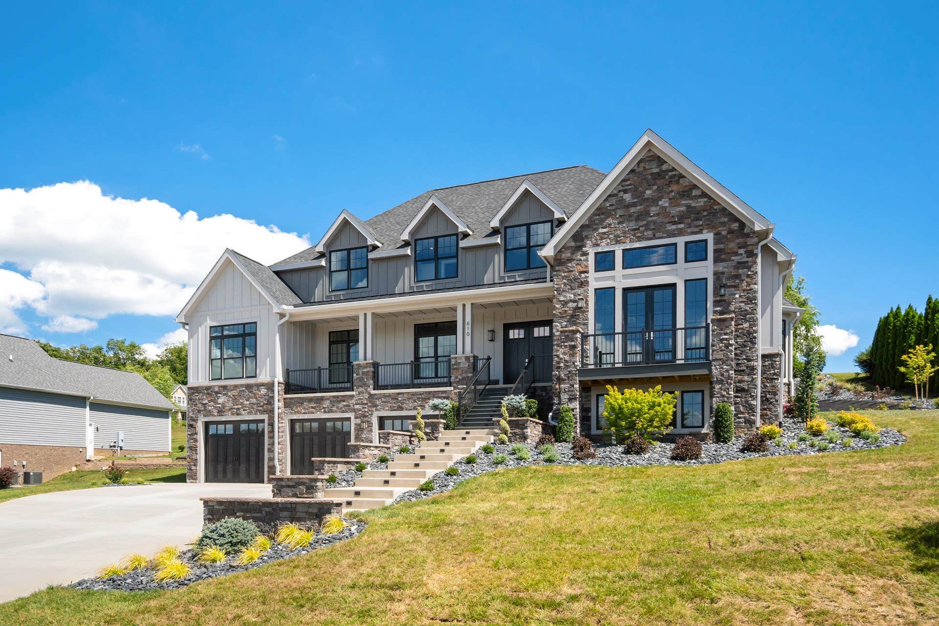610 KELLY Lane, Blacksburg, VA 24060