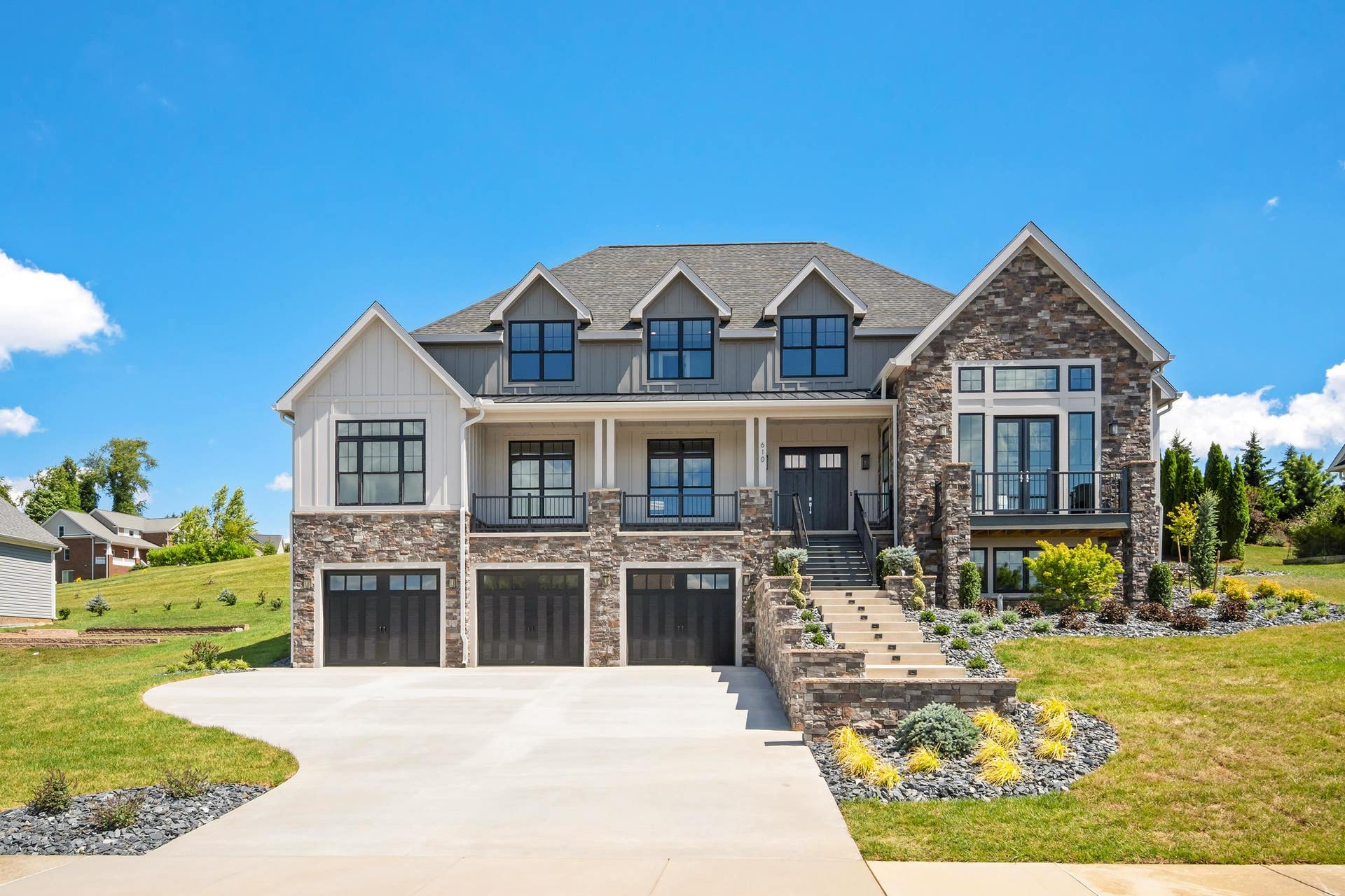 610 KELLY Lane, Blacksburg, VA 24060
