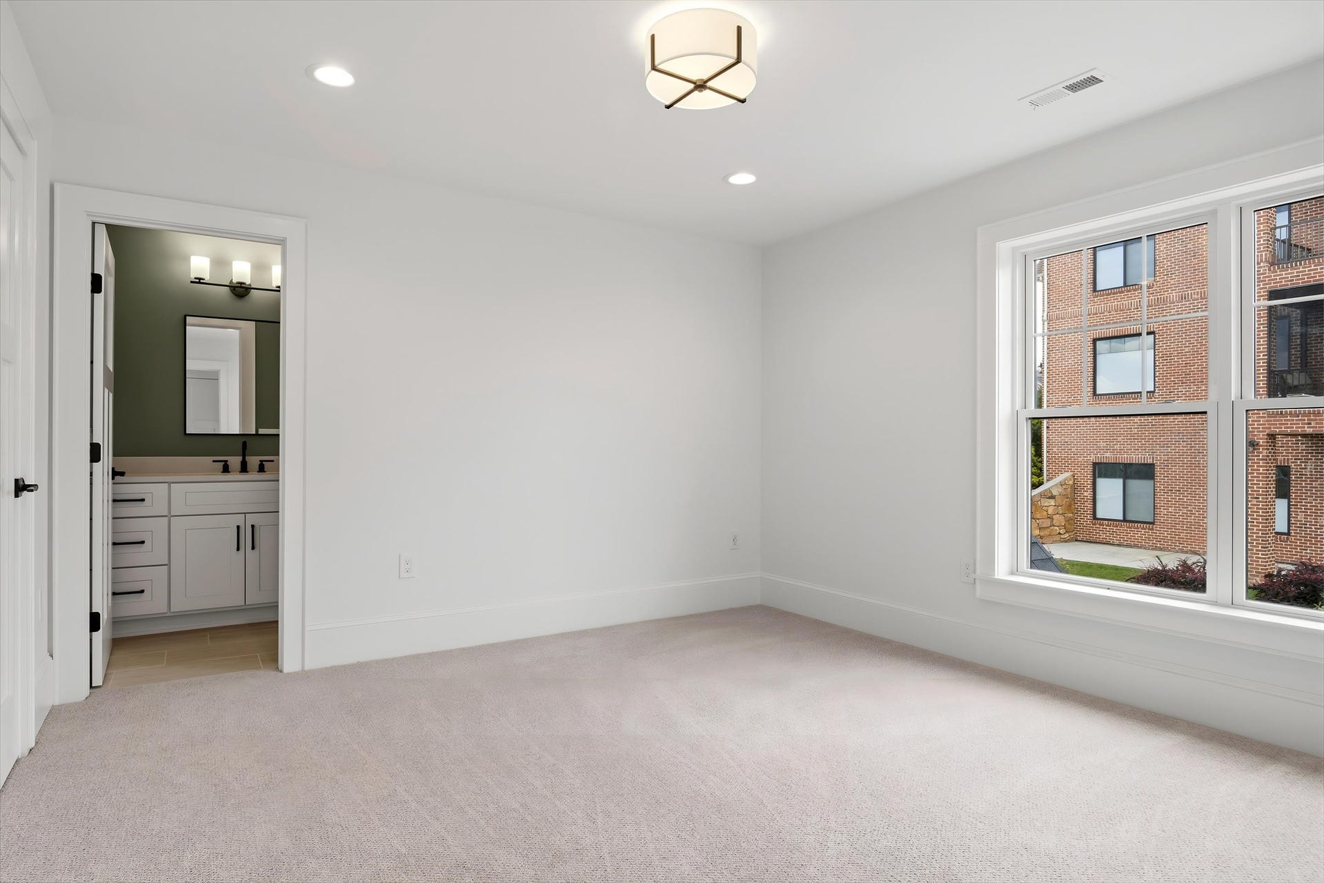610 KELLY Lane, Blacksburg, VA 24060