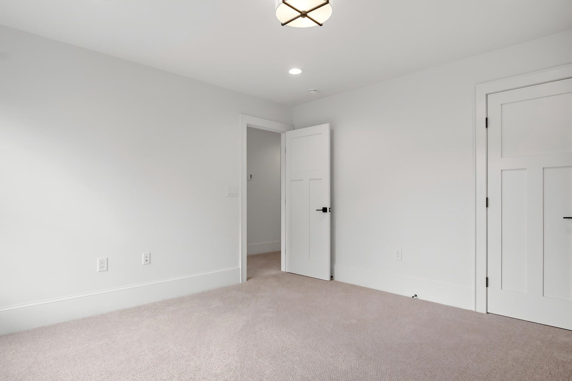 610 KELLY Lane, Blacksburg, VA 24060