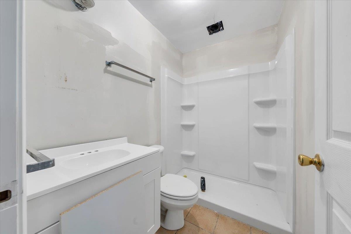 3202 Mathews Lane, Blacksburg, VA 24060