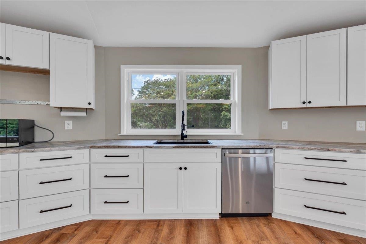 3202 Mathews Lane, Blacksburg, VA 24060