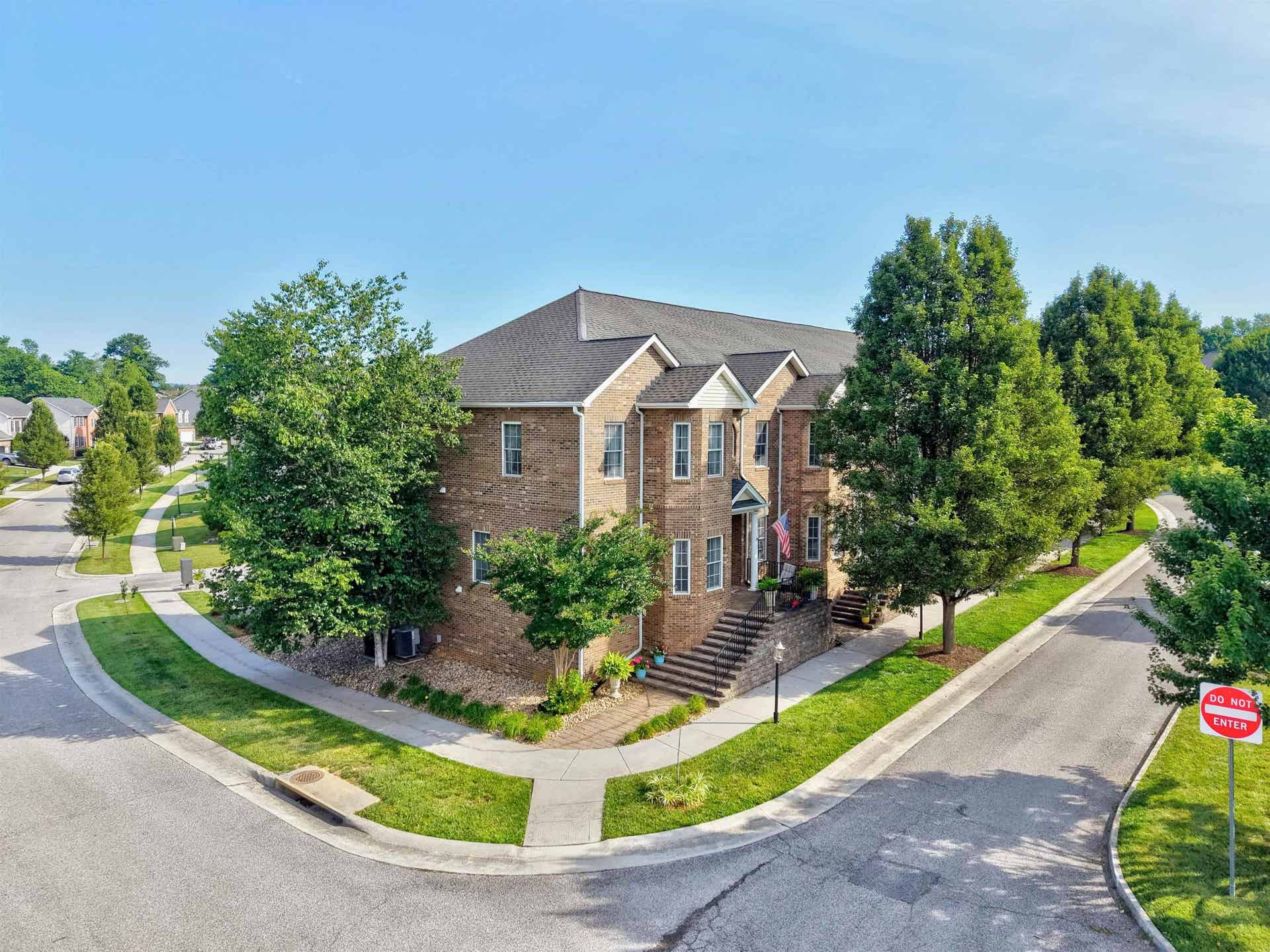 50 Phoenix Boulevard, Christiansburg, VA 24073