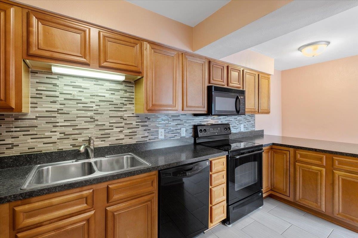 1730 LIBERTY Lane, Blacksburg, VA 24060