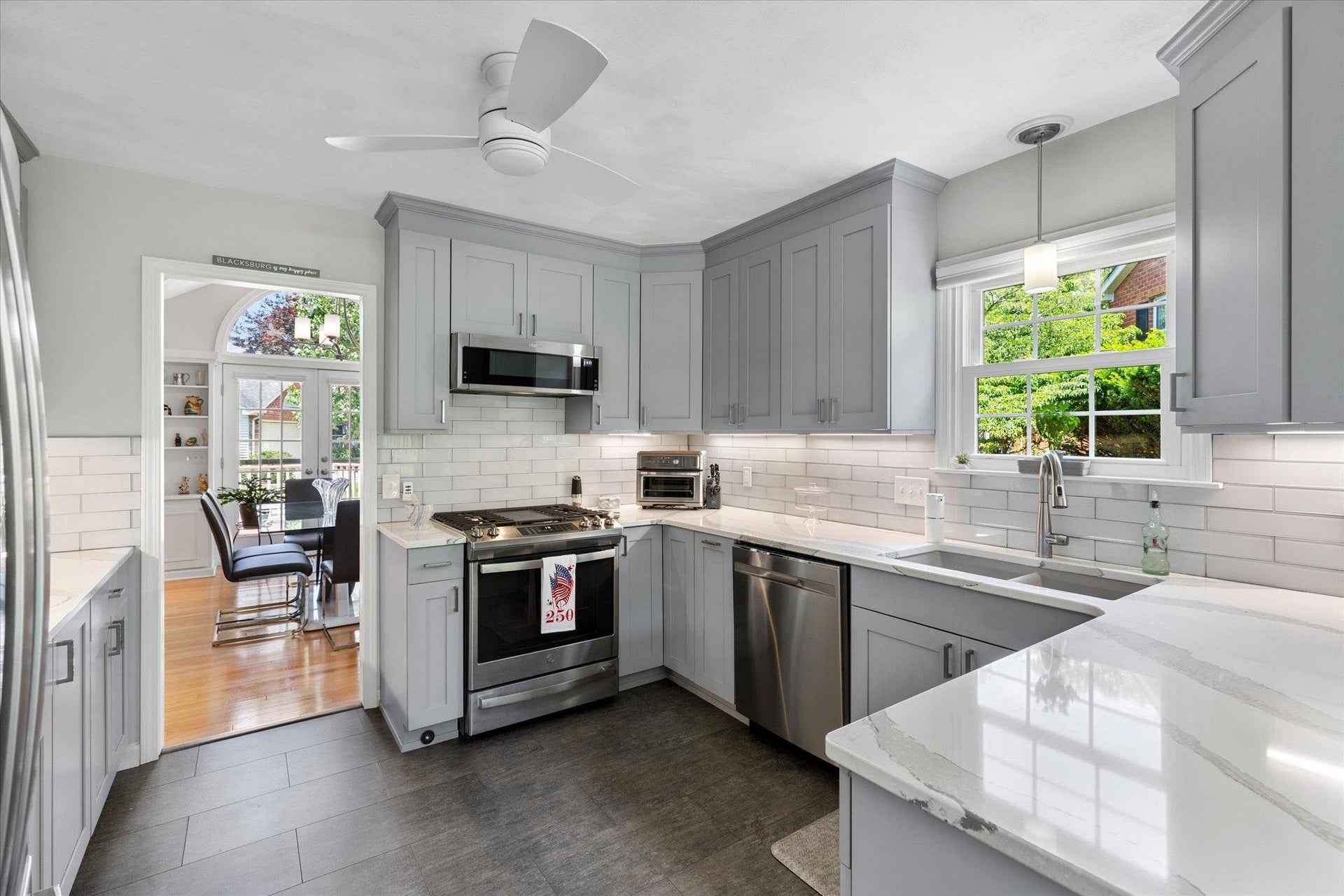 1016 Chateau Court, Blacksburg, VA 24060