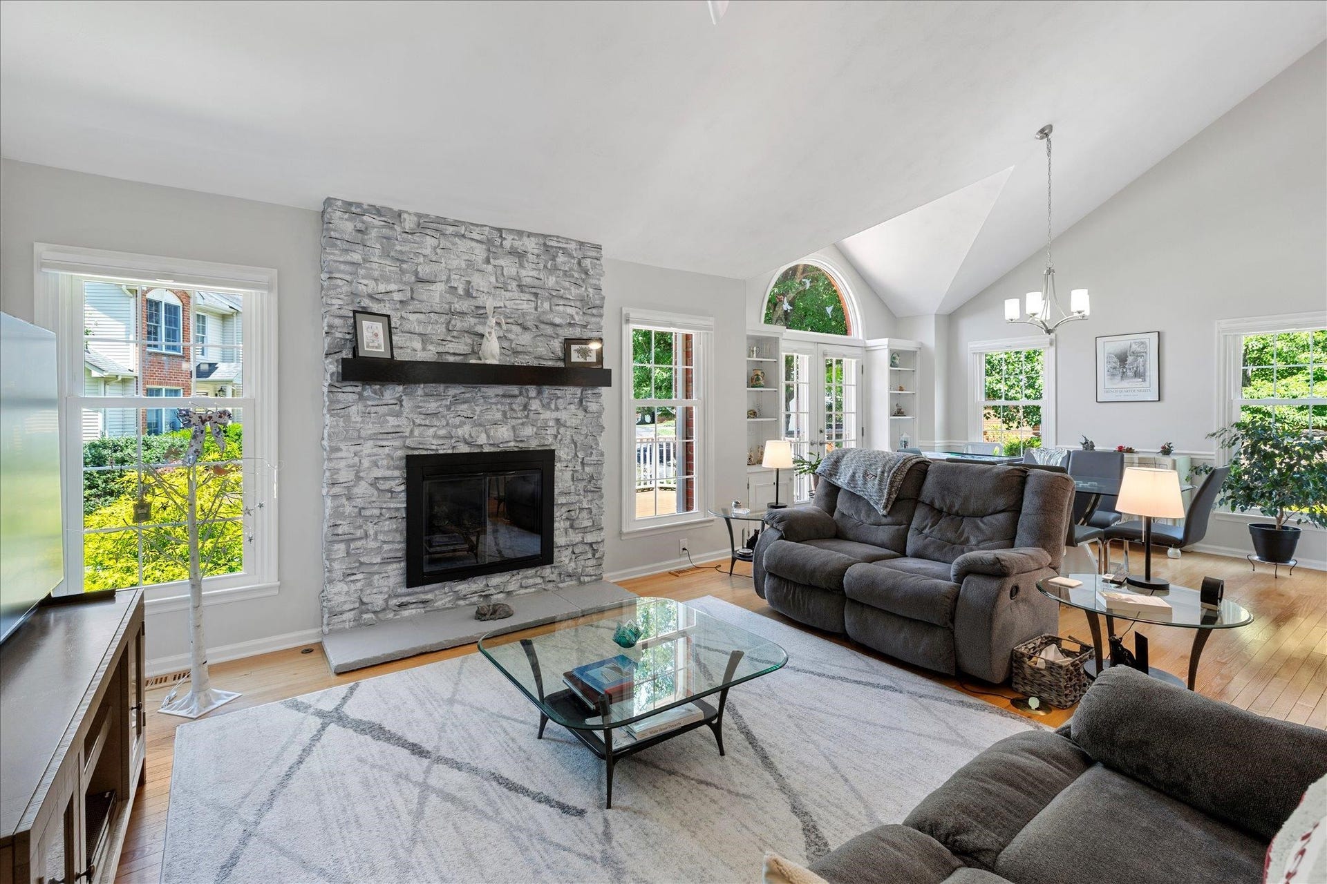 1016 Chateau Court, Blacksburg, VA 24060