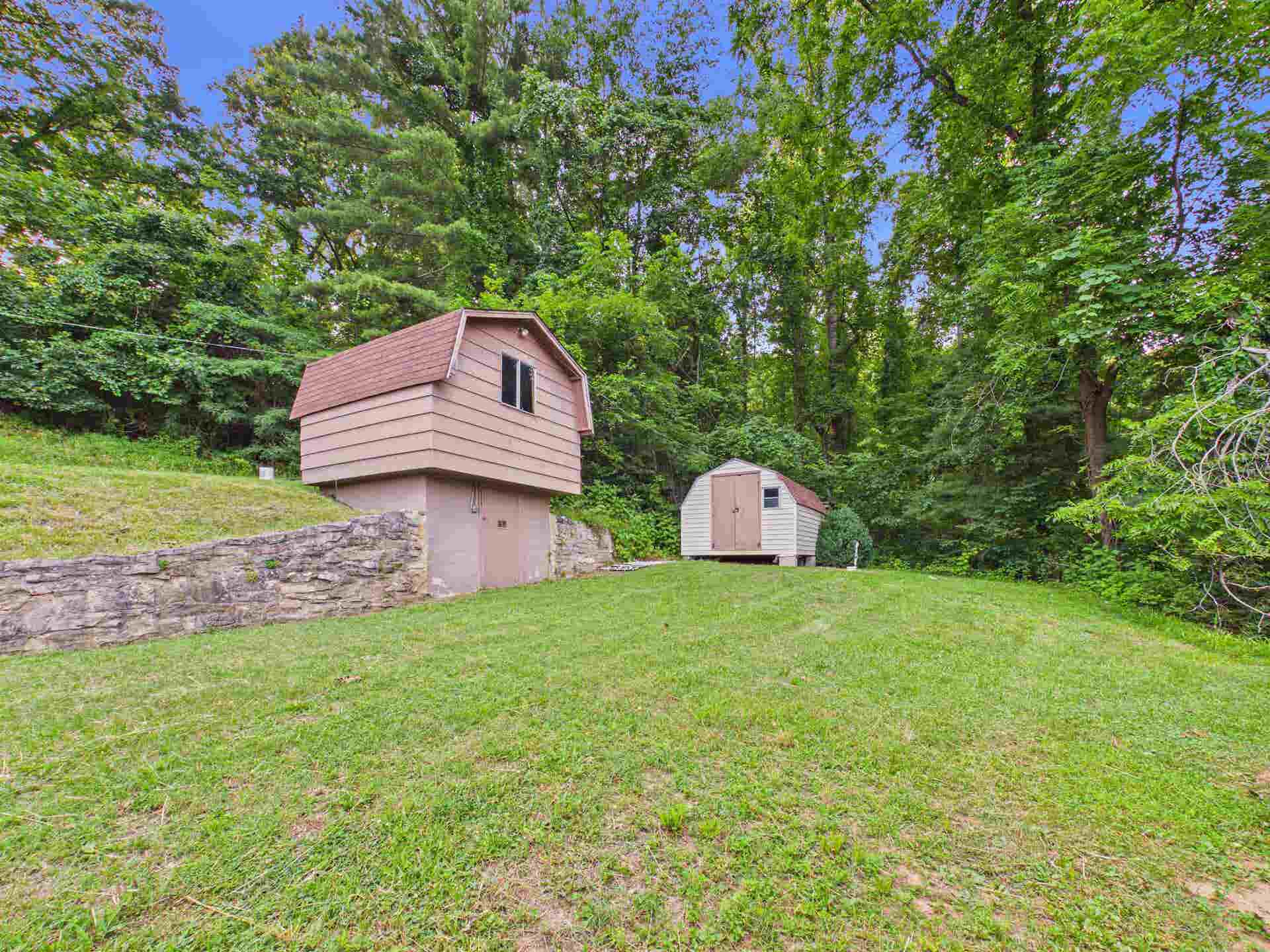 808 SUMMER Road, Blacksburg, VA 24060