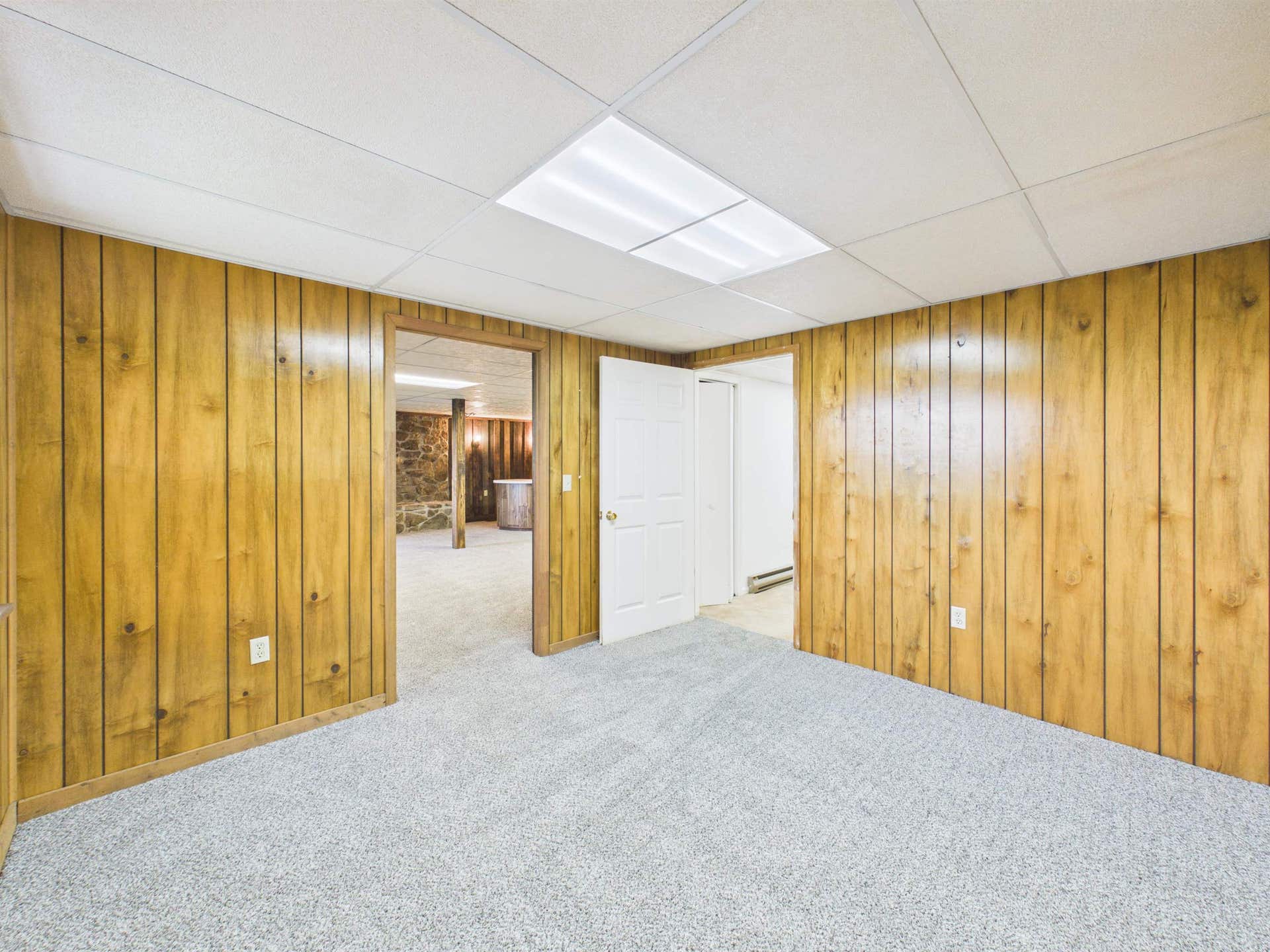 808 SUMMER Road, Blacksburg, VA 24060