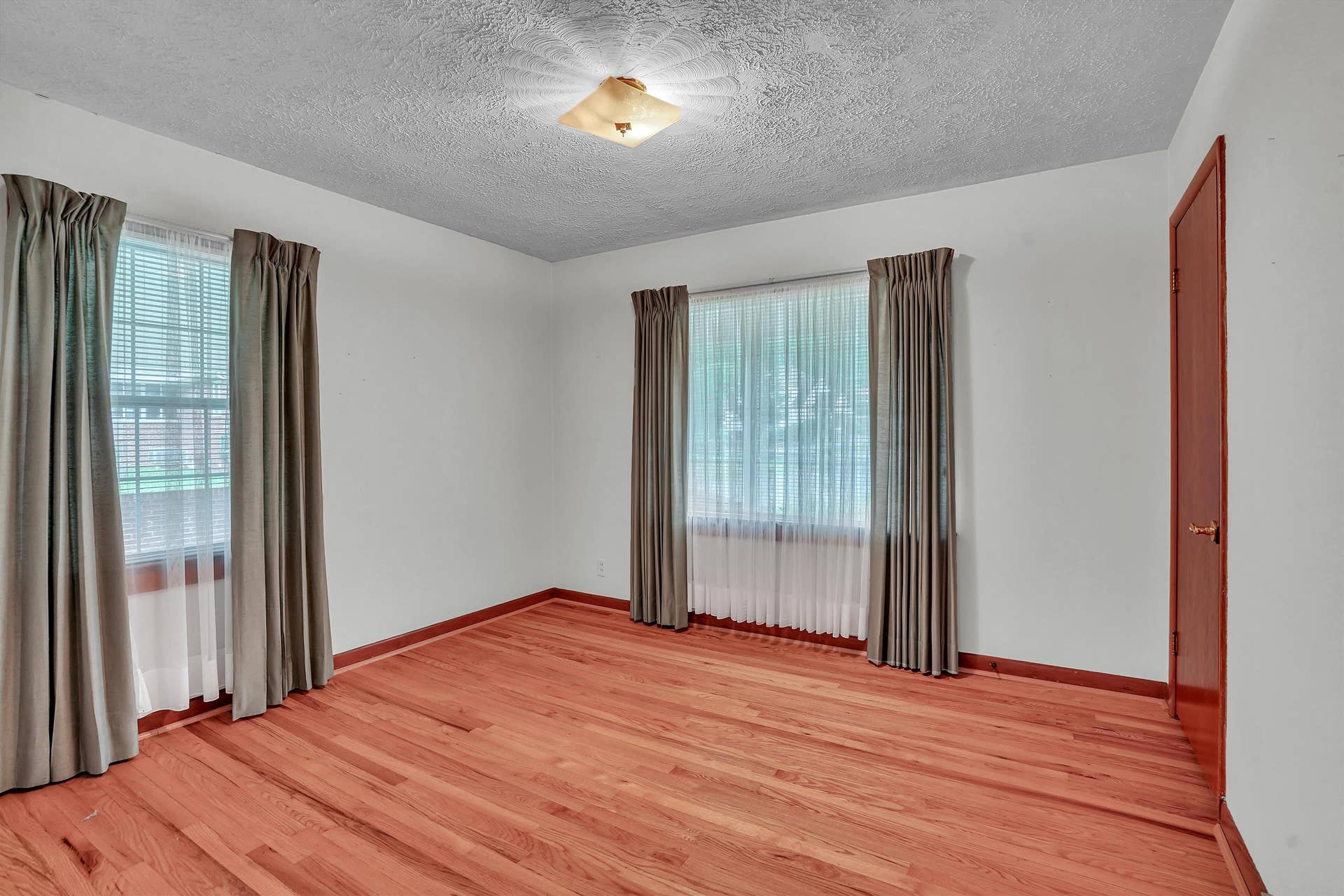608 Cascade Drive, Pembroke, VA 24136