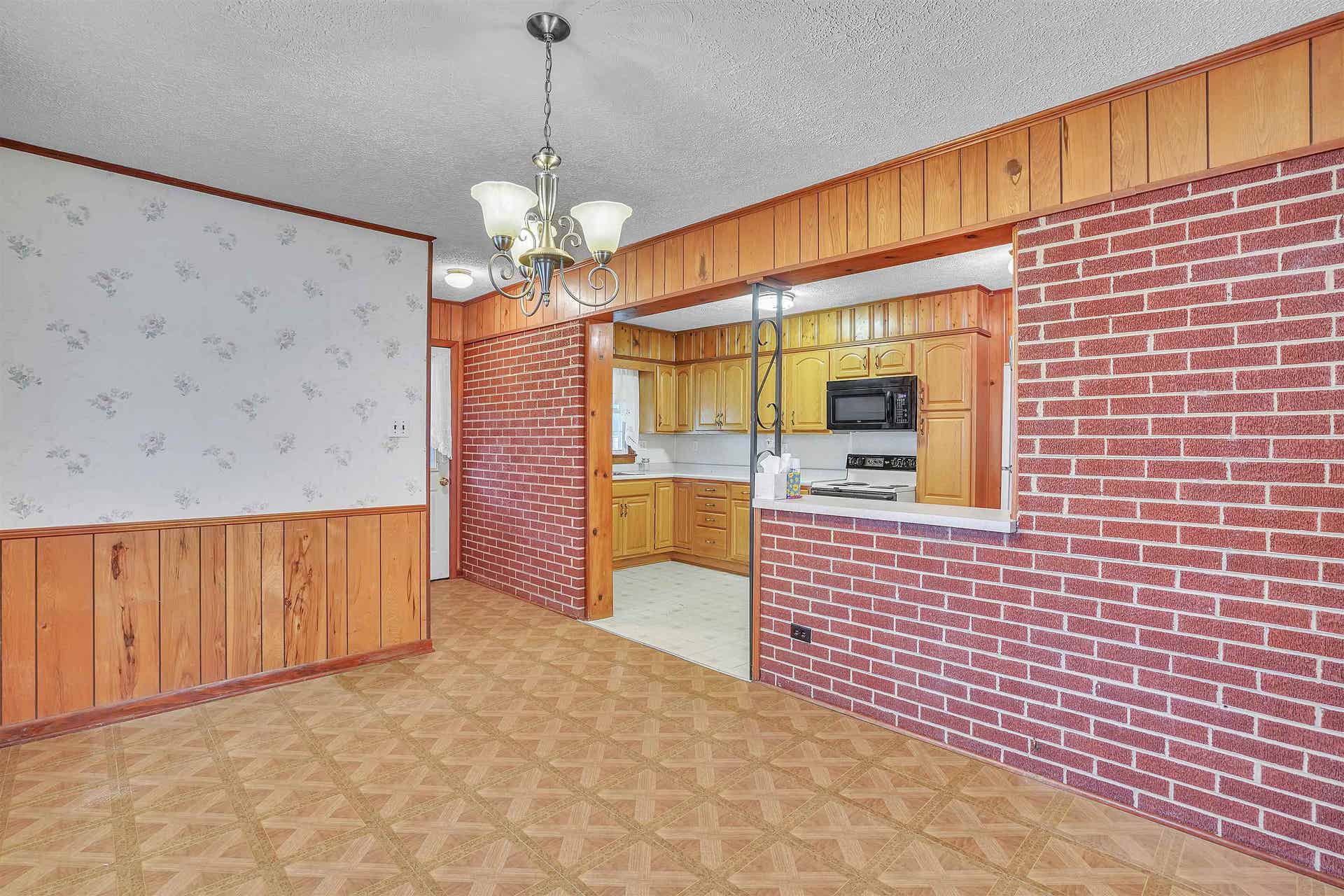 608 Cascade Drive, Pembroke, VA 24136