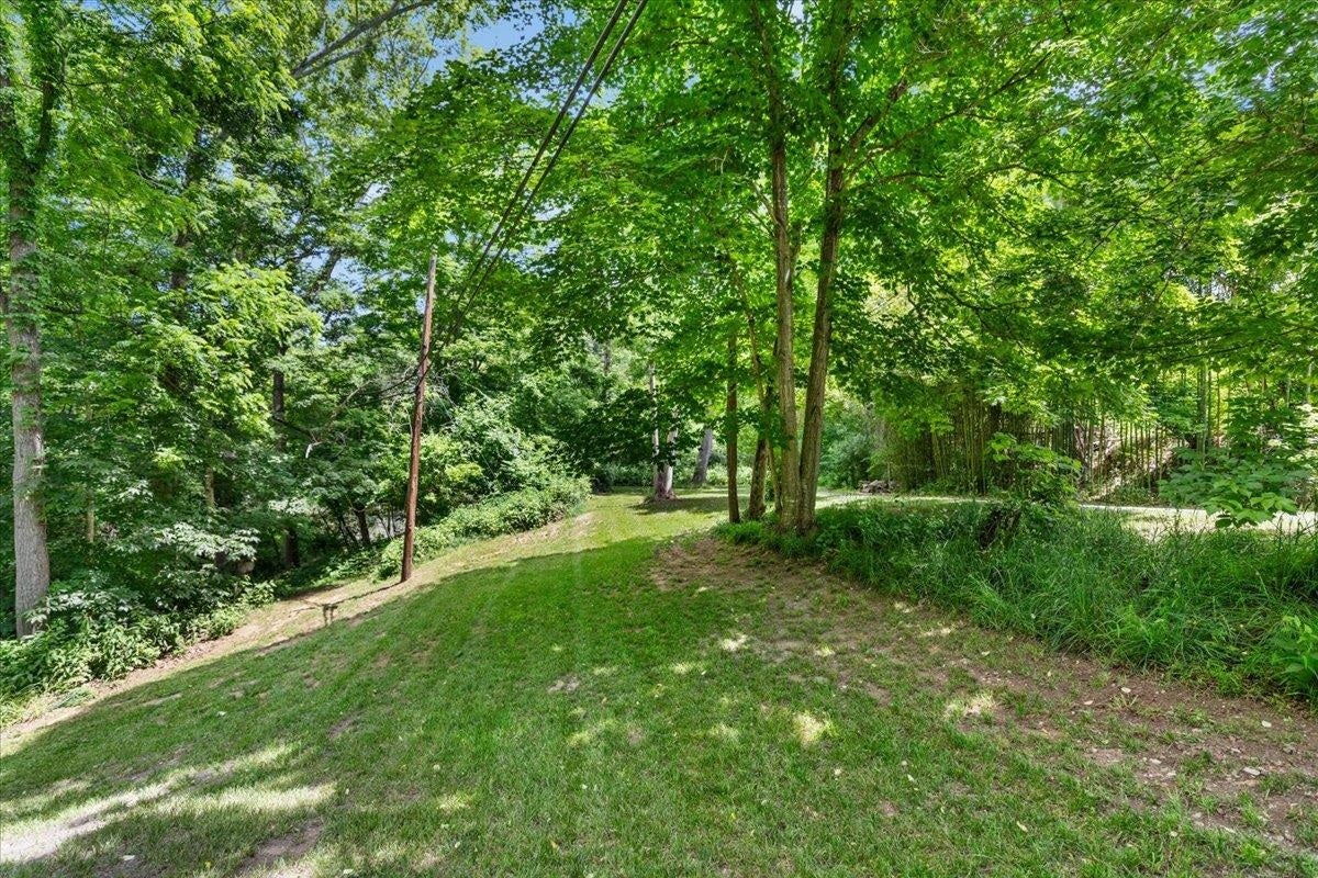 8379 Blackfish Drive, Radford, VA 24141
