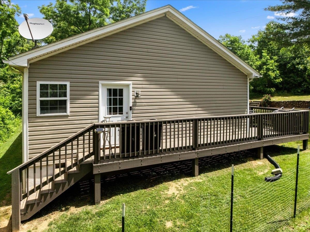 8379 Blackfish Drive, Radford, VA 24141