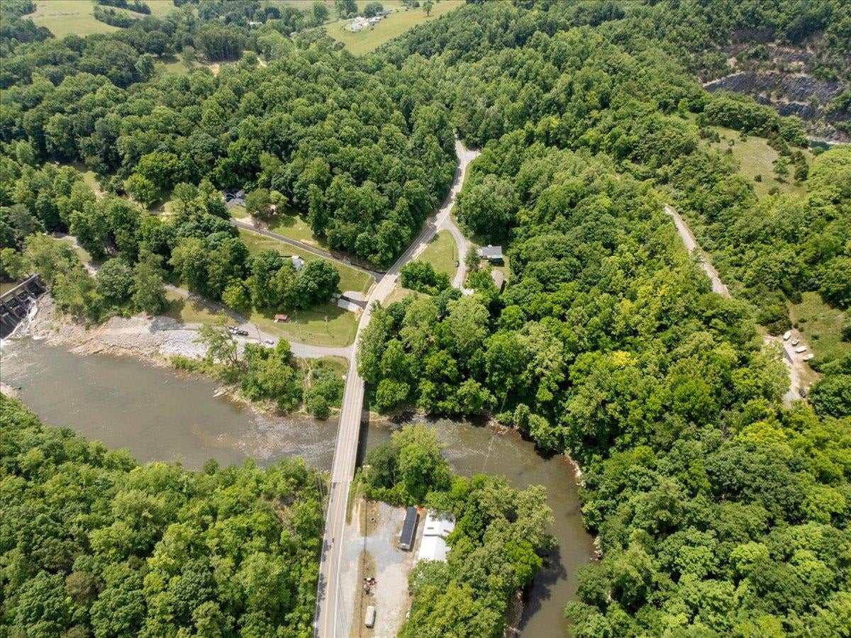 8379 Blackfish Drive, Radford, VA 24141