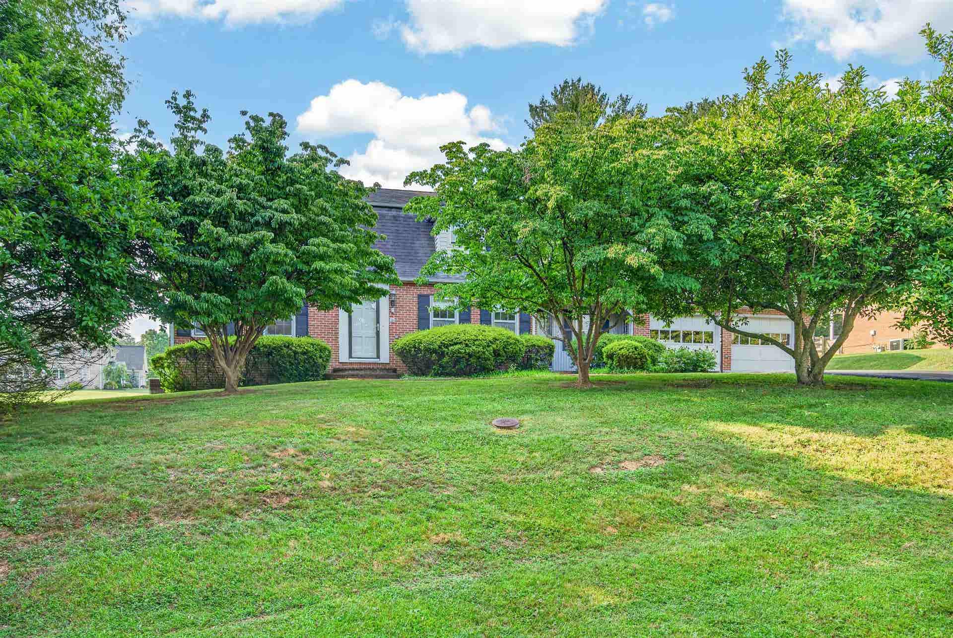 4 8th Street, Radford, VA 24141