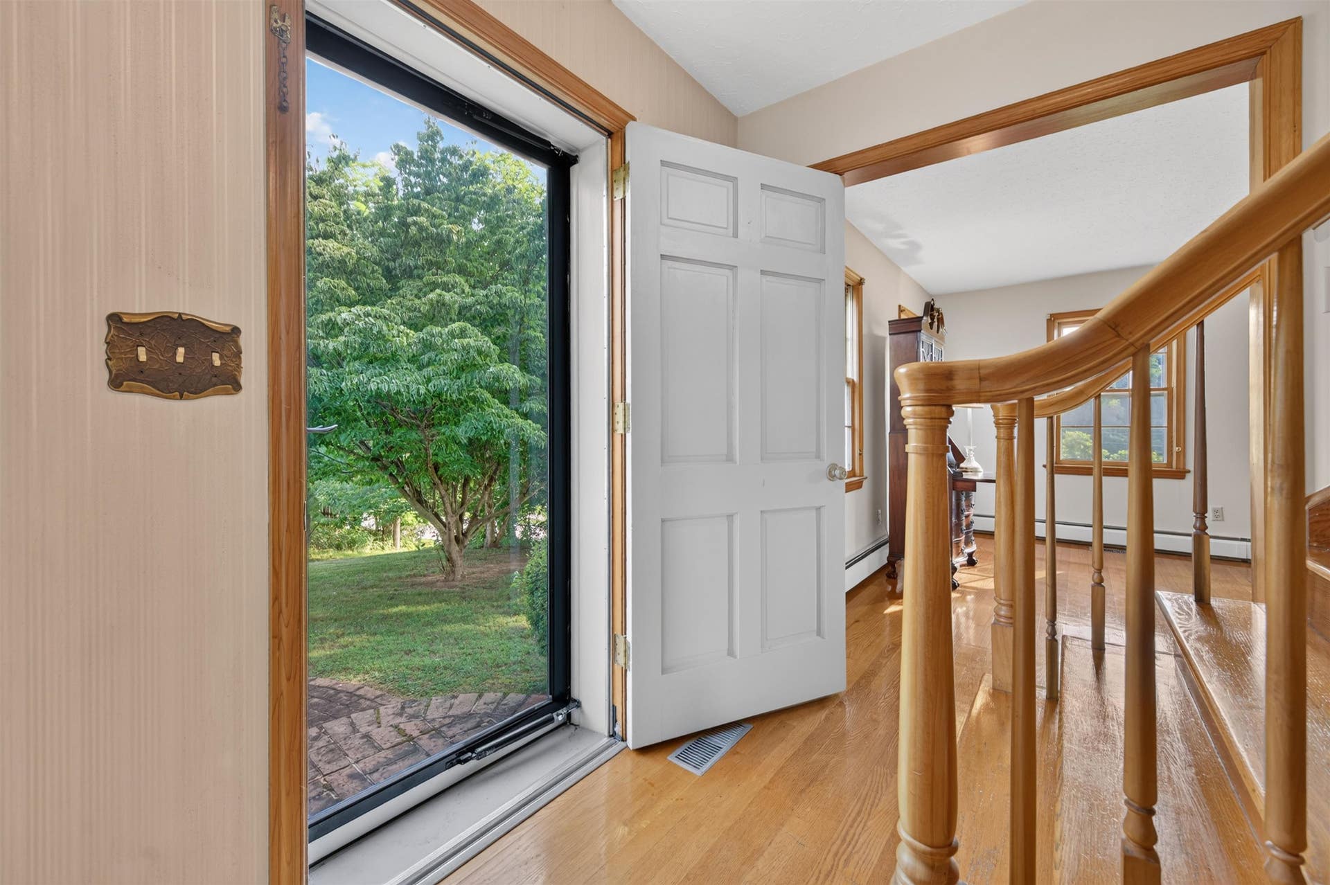 4 8th Street, Radford, VA 24141