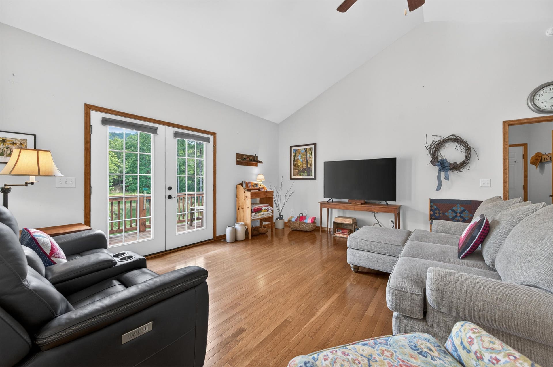 2557 CRAIG CREEK Road, Blacksburg, VA 24060